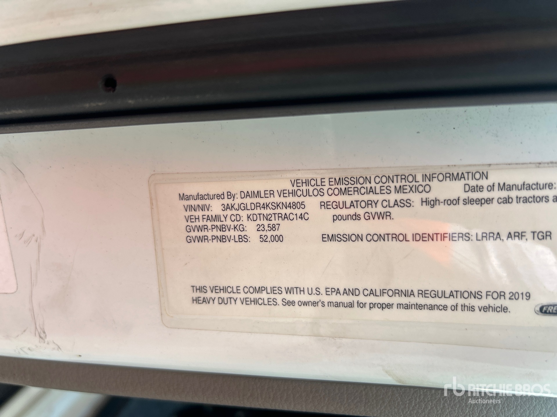 2019 Freightliner CASCADIA 125