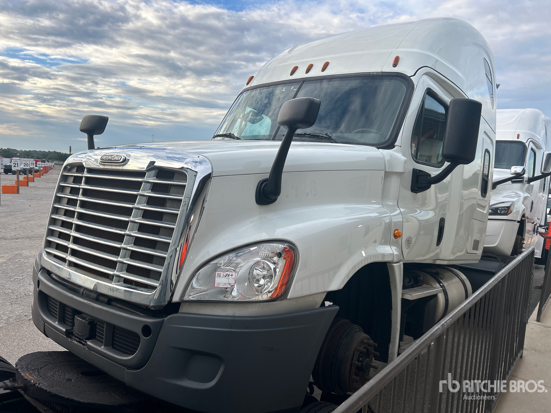 2019 Freightliner CASCADIA 125