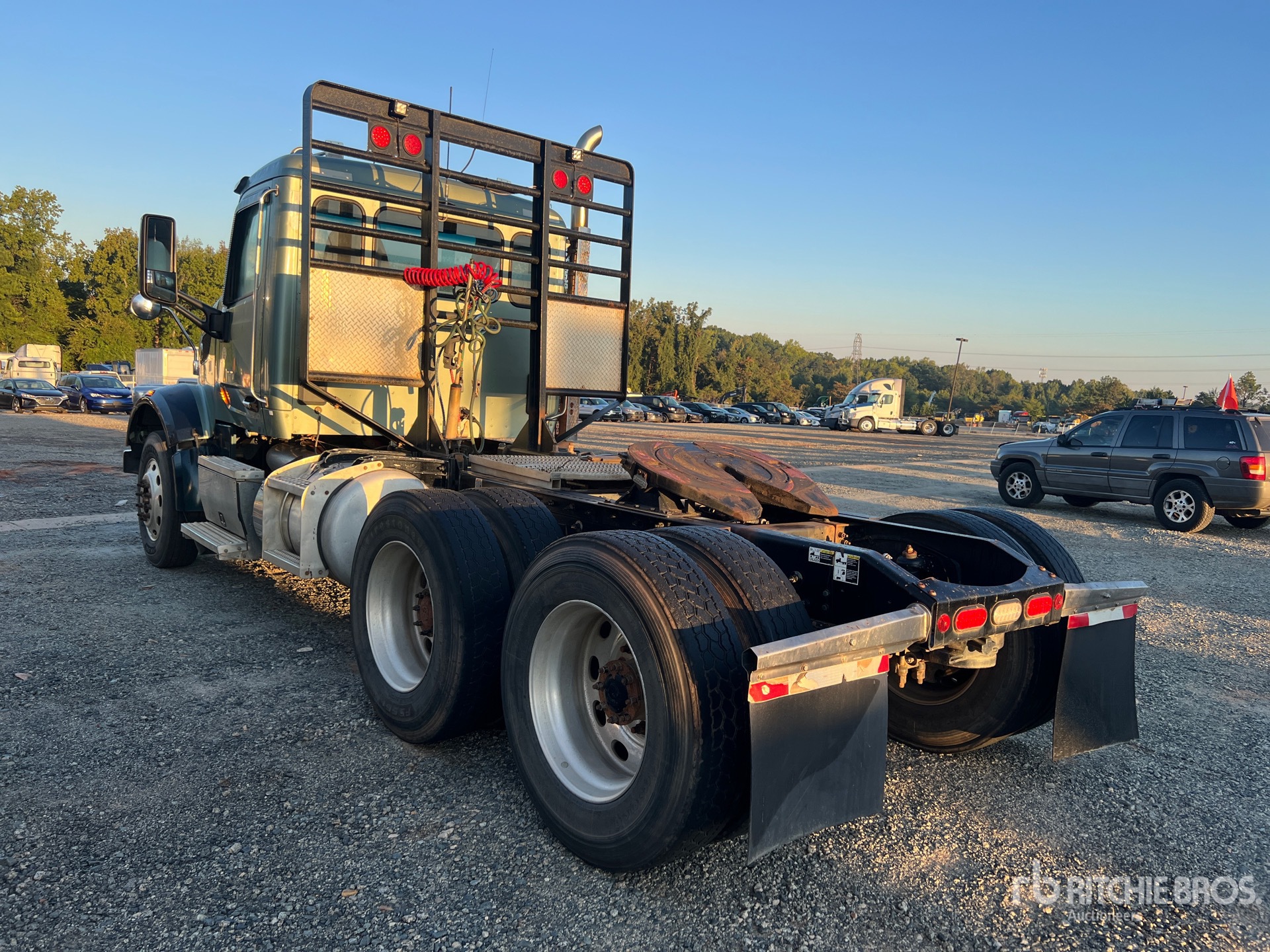 2020 Peterbilt 567