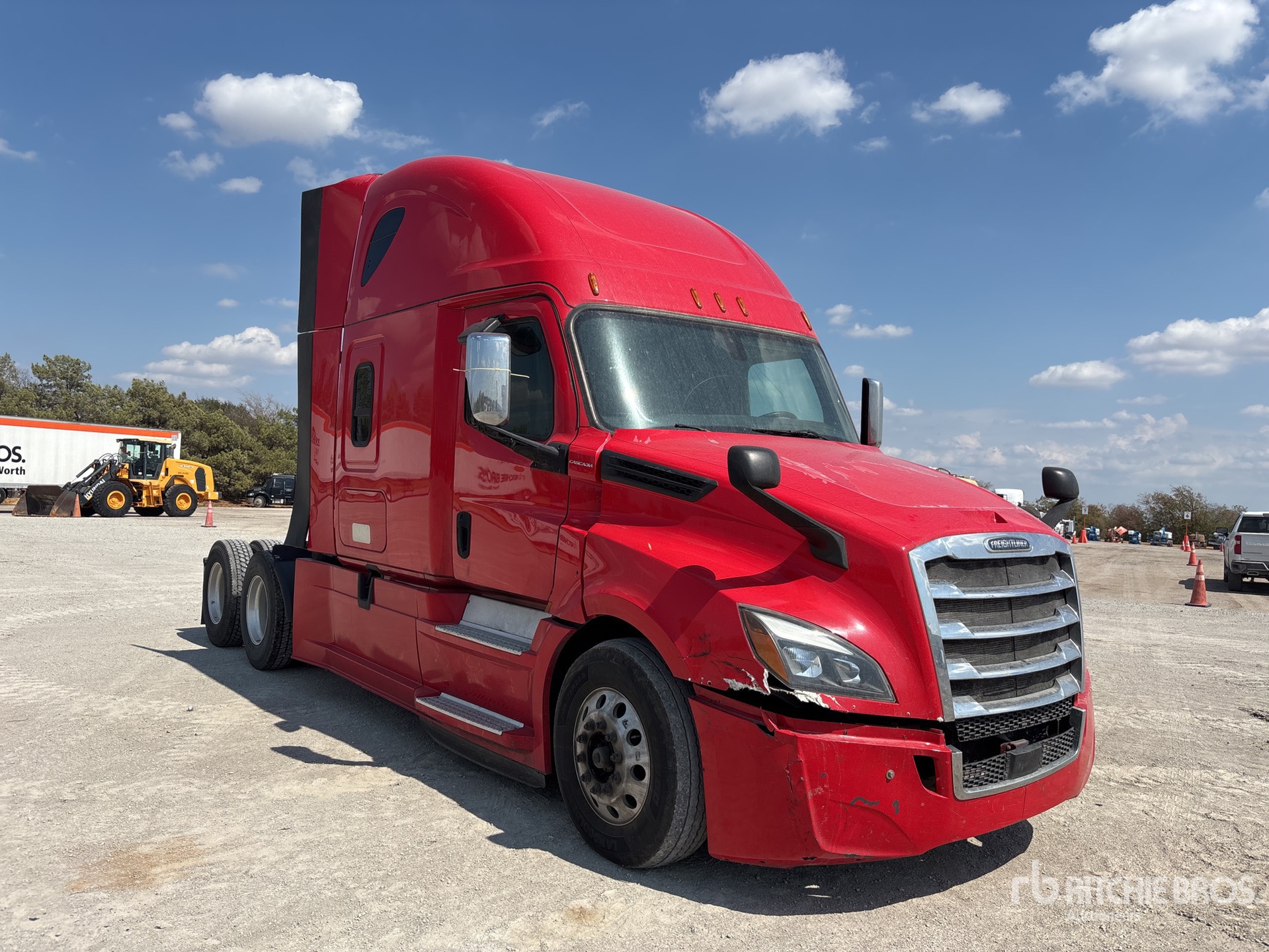 2019 Freightliner CASCADIA 126