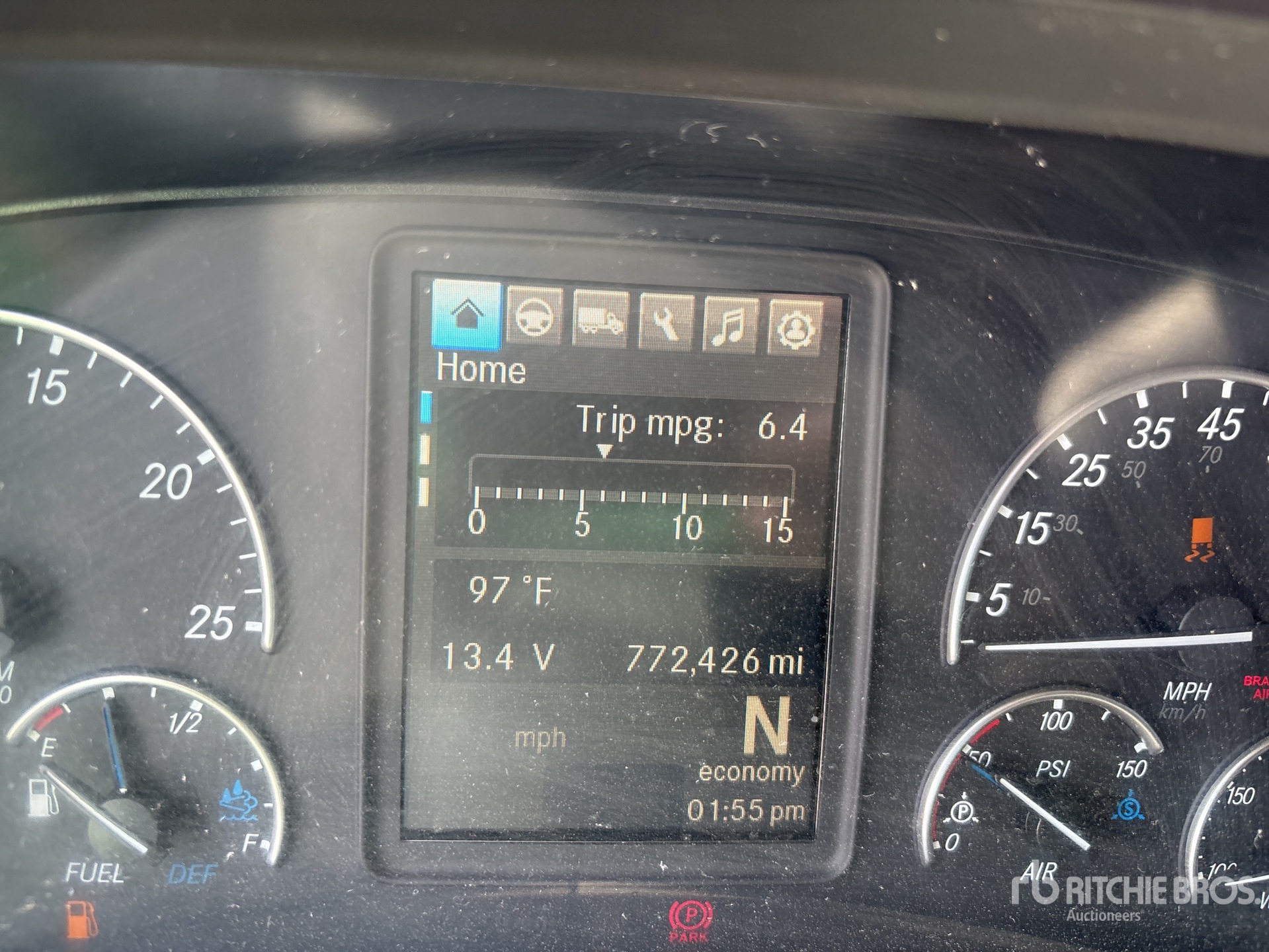 2019 Freightliner CASCADIA 126