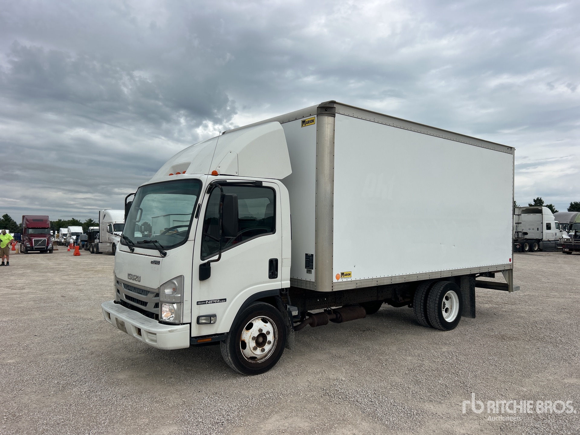 2017 Isuzu NPR HD