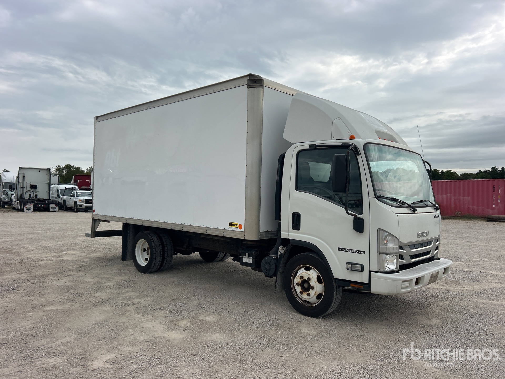 2017 Isuzu NPR HD