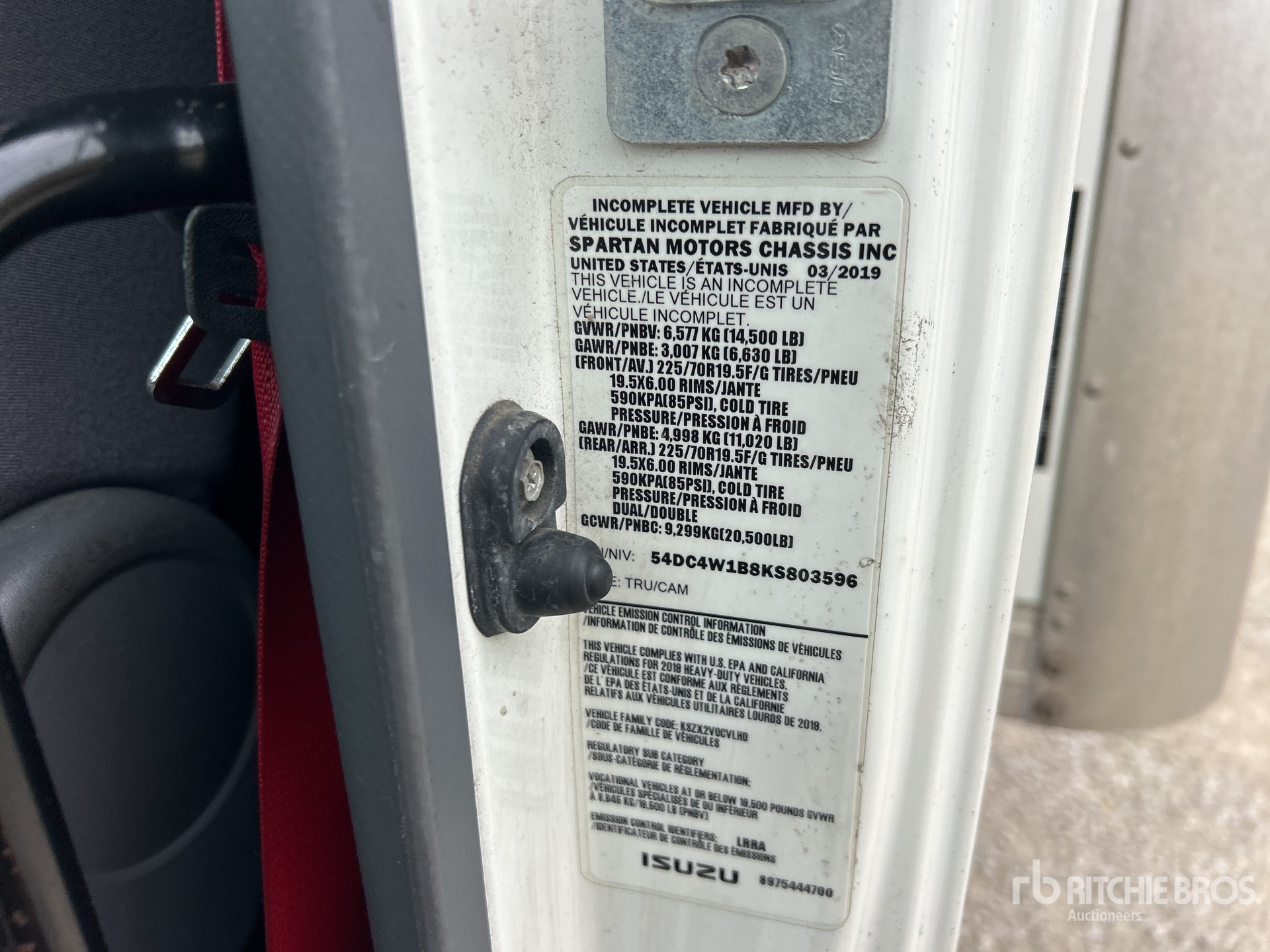 2019 Isuzu NPR HD