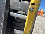 Hydraulics with Side Shift Cylinder