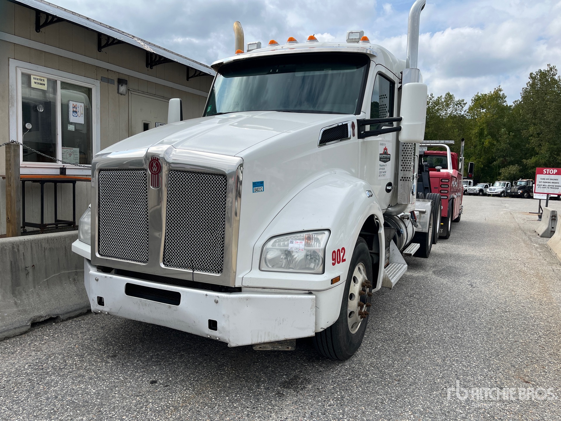 2020 Kenworth T880