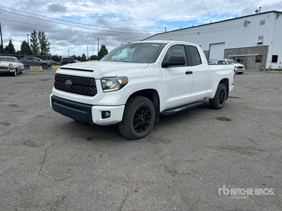 General Appearance with Featured Photo