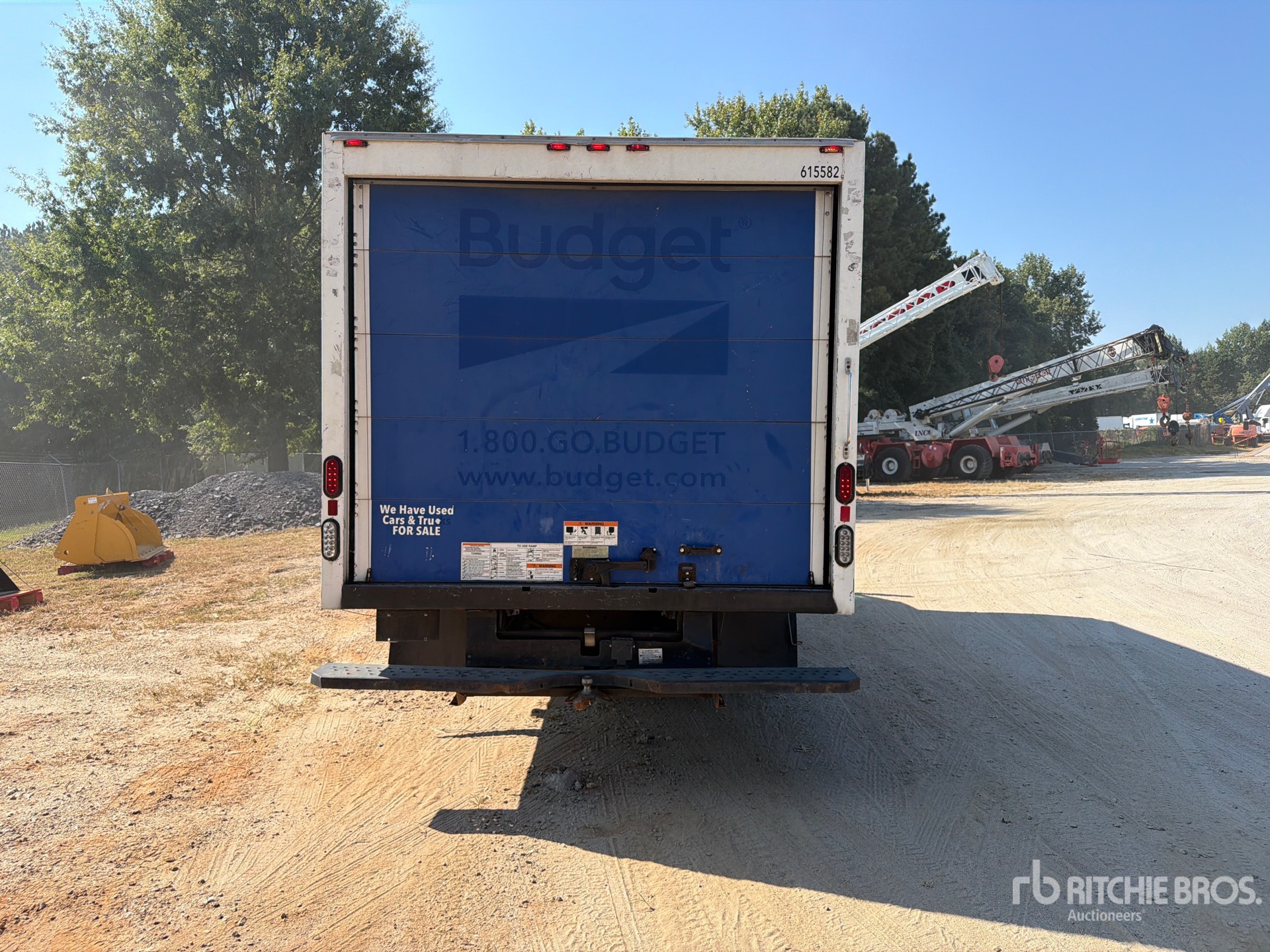 2016 Ford E-350