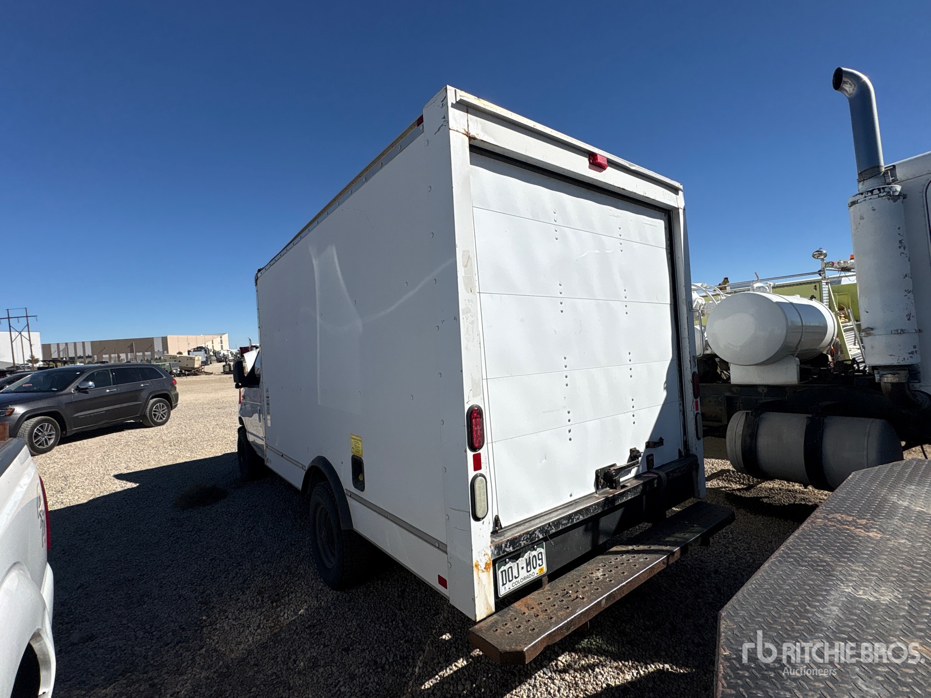 2015 Ford E-350