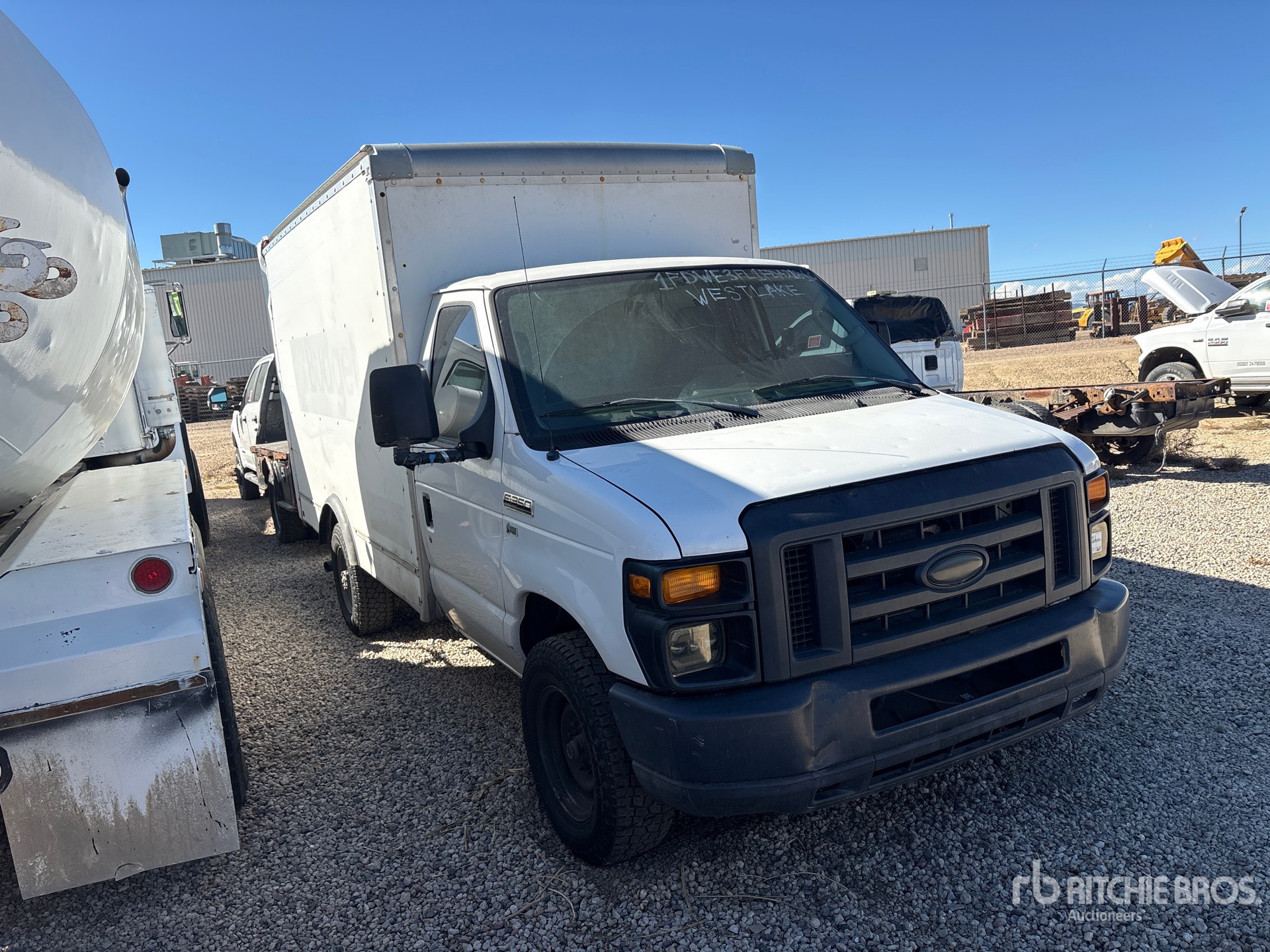 2015 Ford E-350