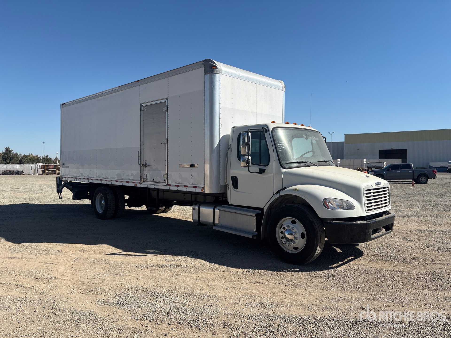 2019 Freightliner M2 106