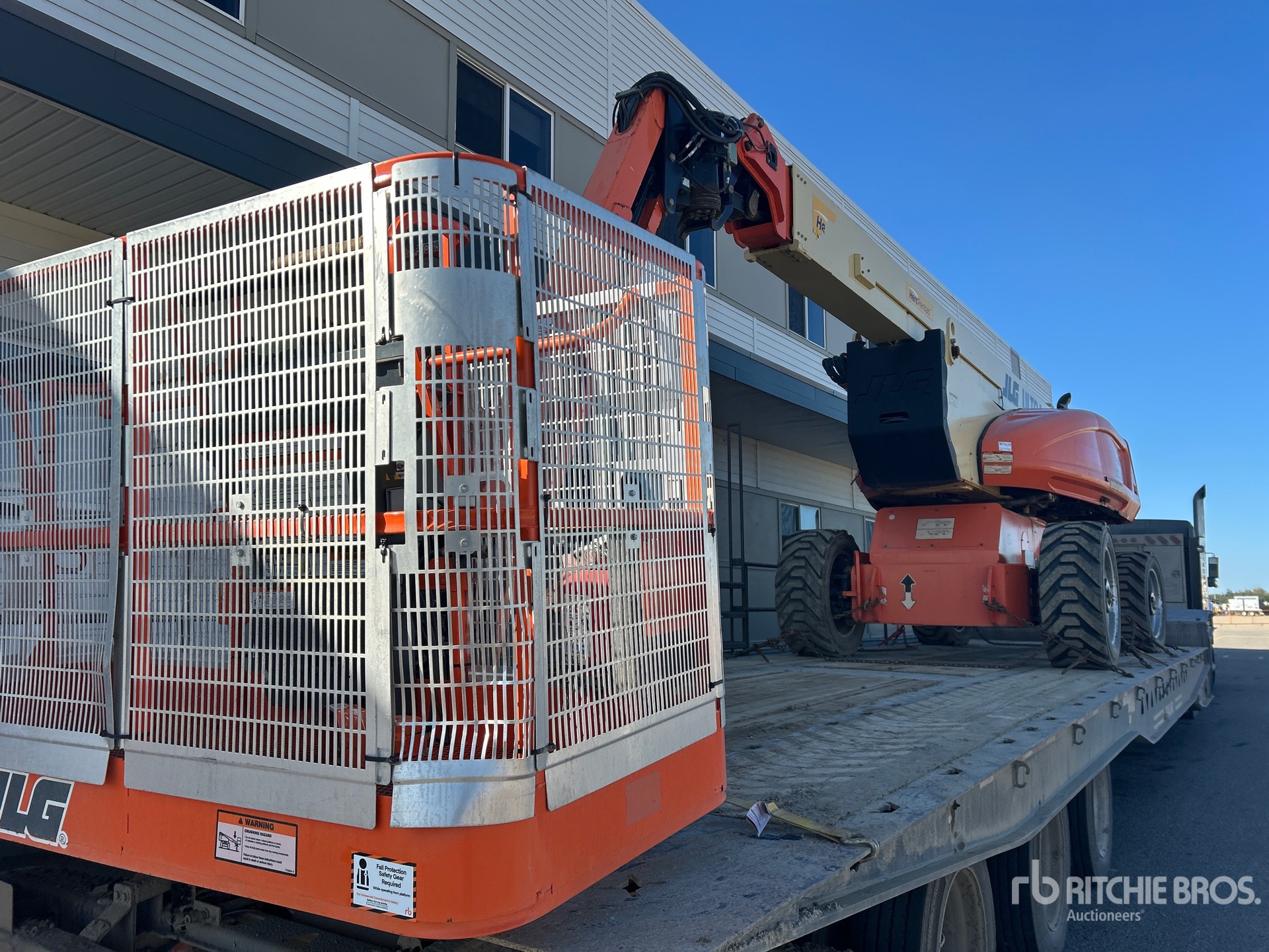 2018 JLG 1250AJP