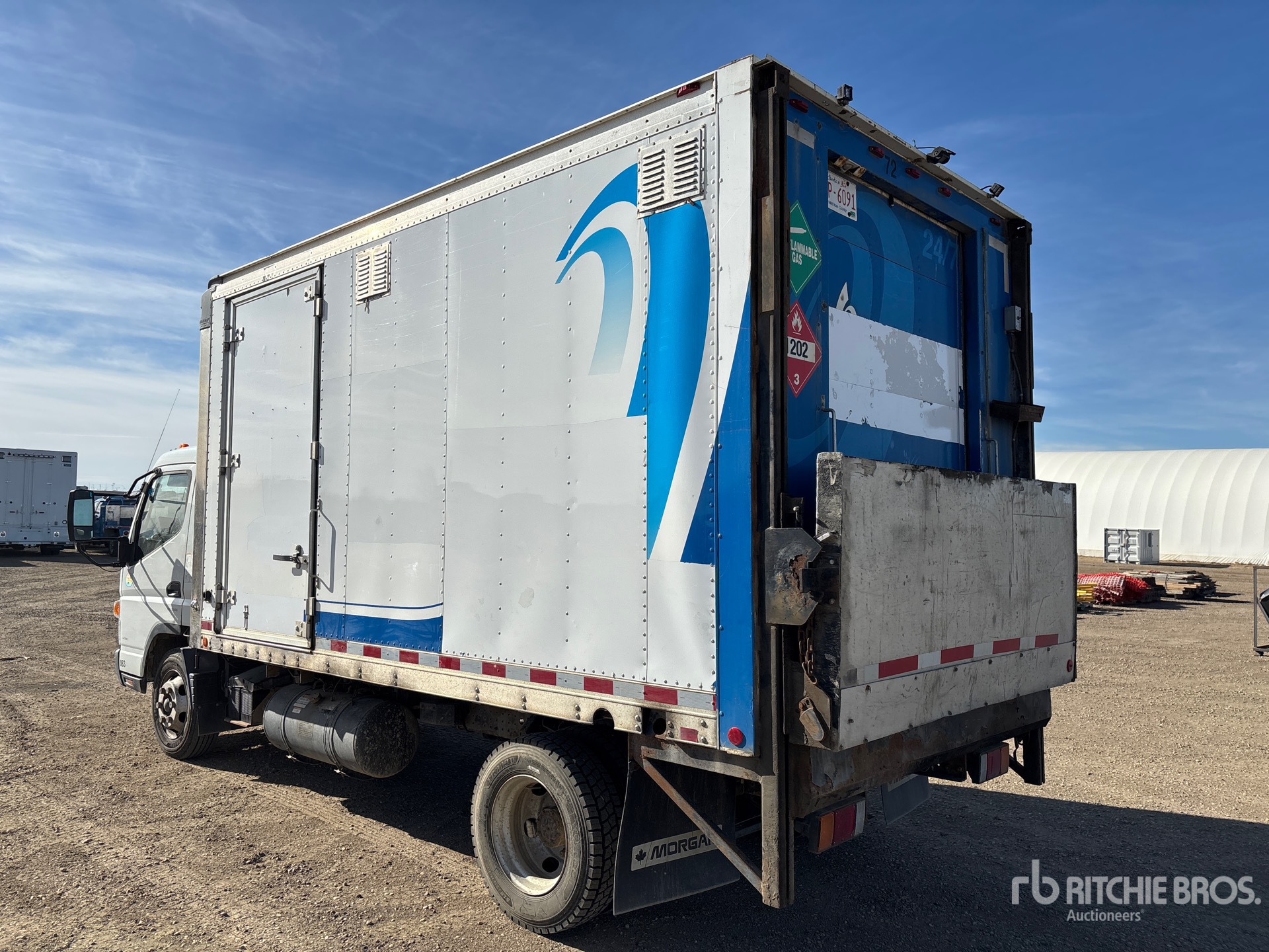 2017 Mitsubishi CANTER FE180 4X2