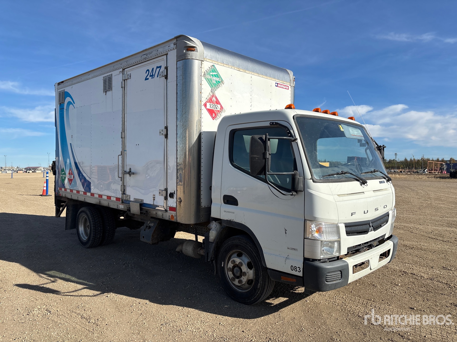 2017 Mitsubishi CANTER FE180 4X2