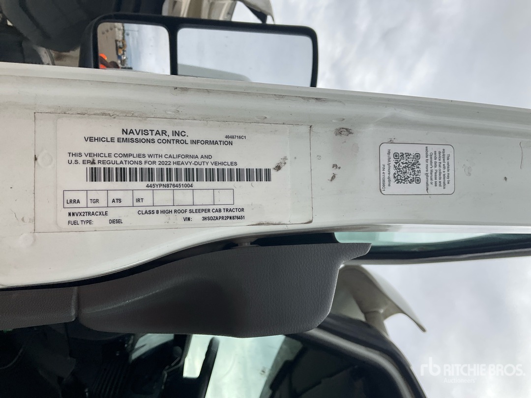 2023 International LT625