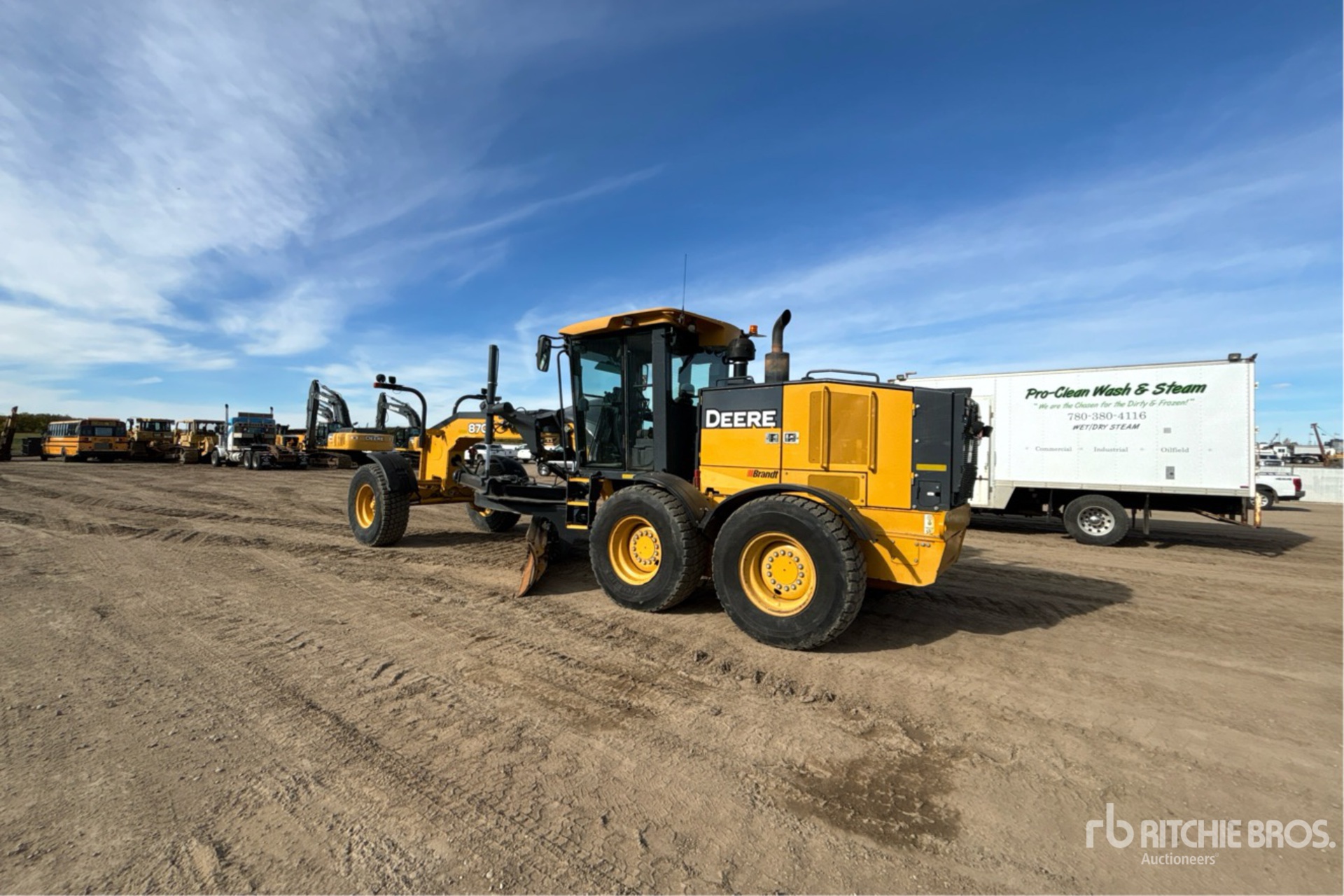 2014 John Deere 870G