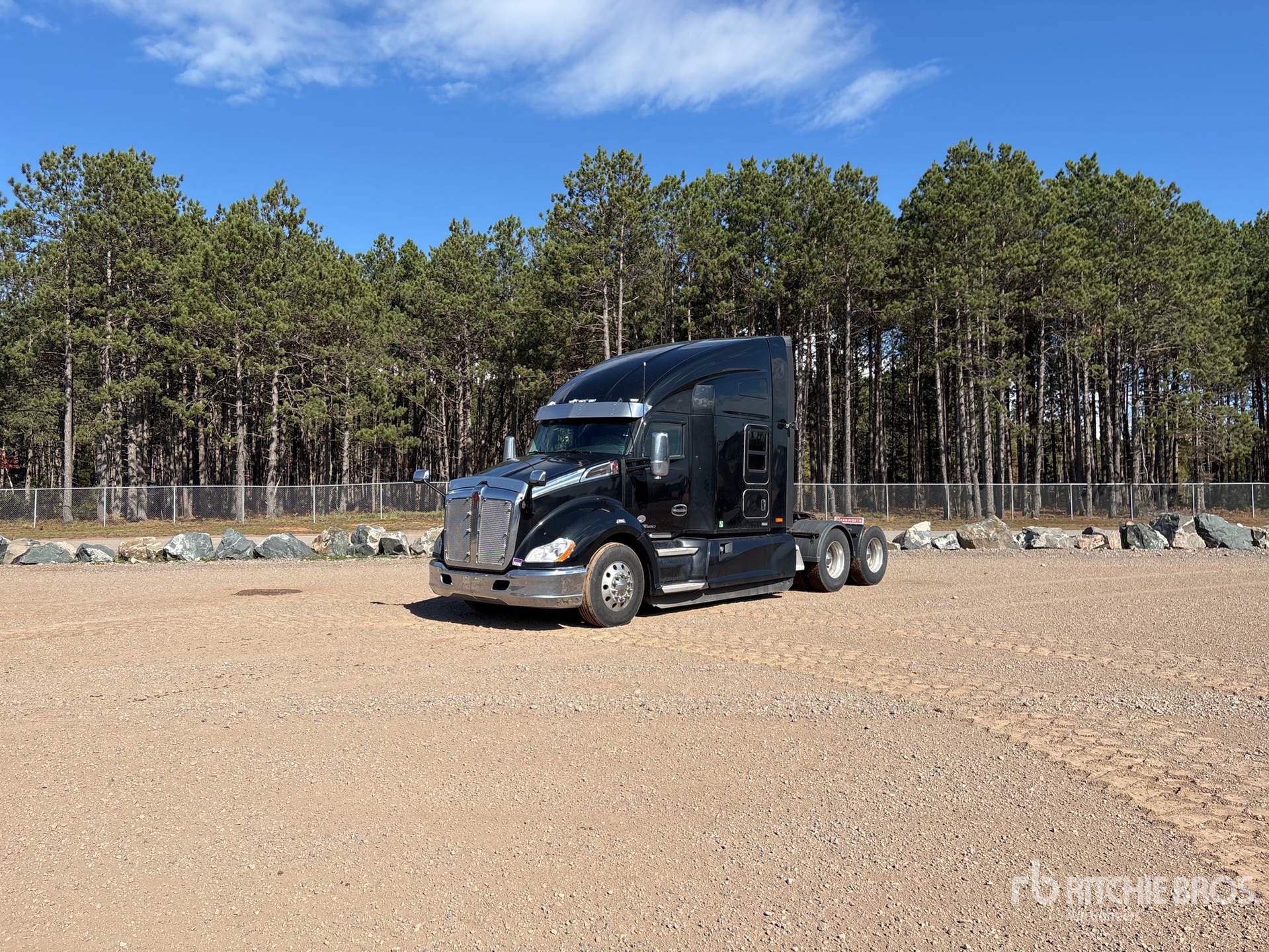 2022 Kenworth T680