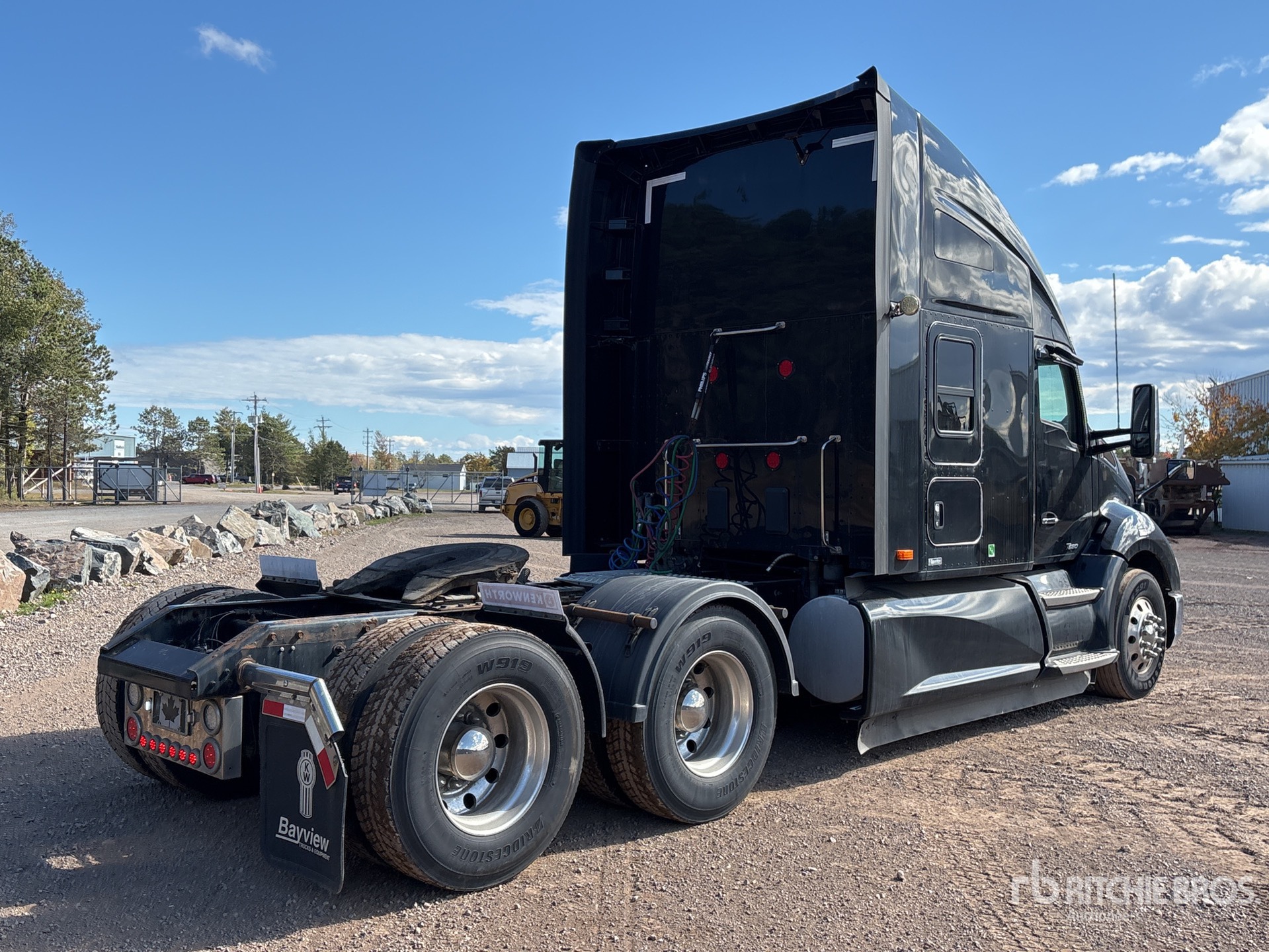 2022 Kenworth T680