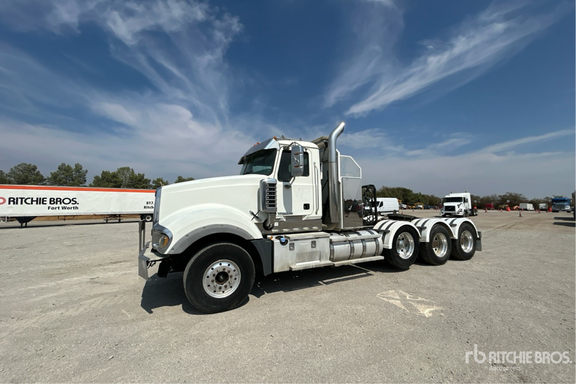 Photo of 2013 Mack TD713