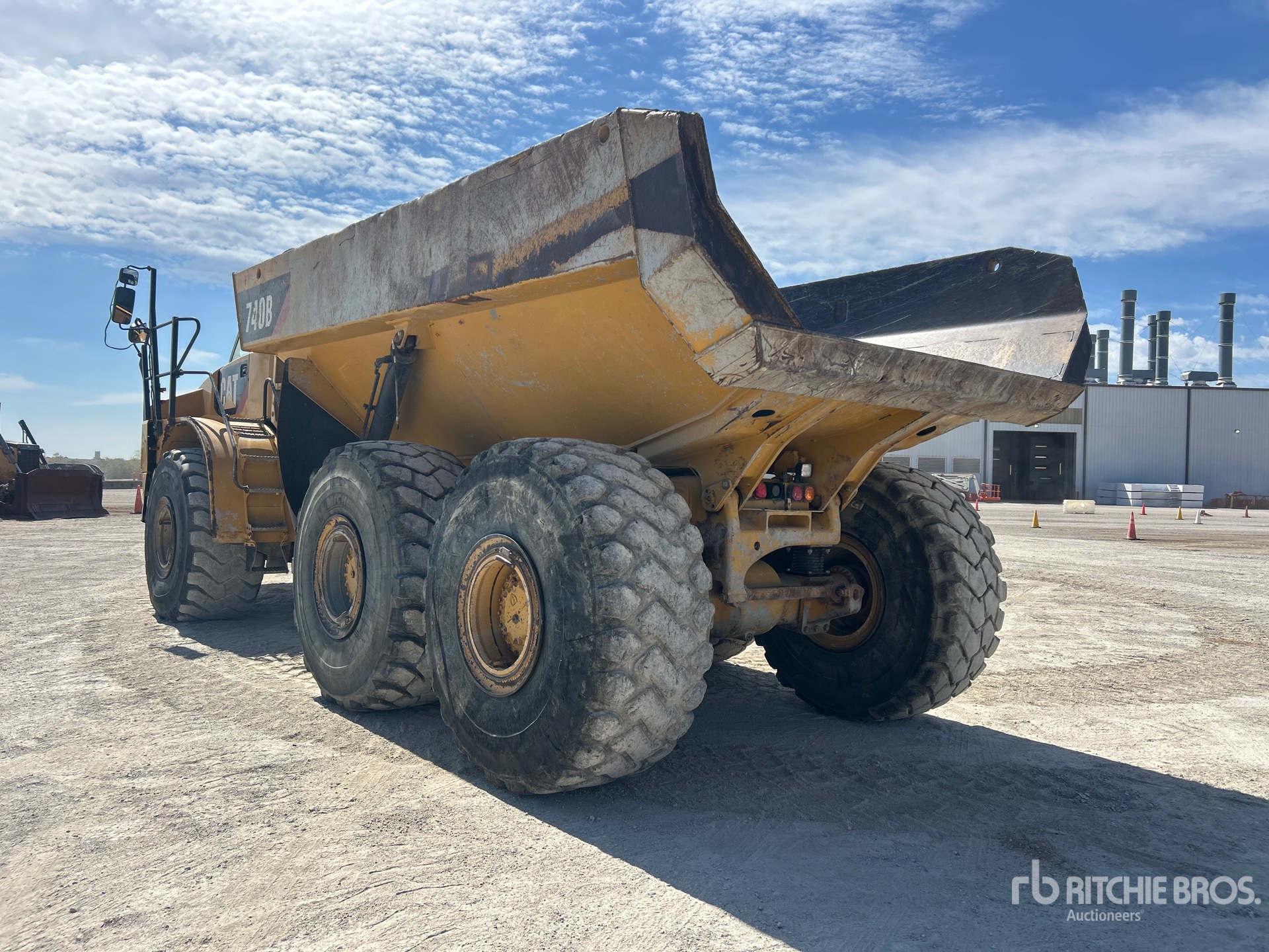 2011 Caterpillar 740B
