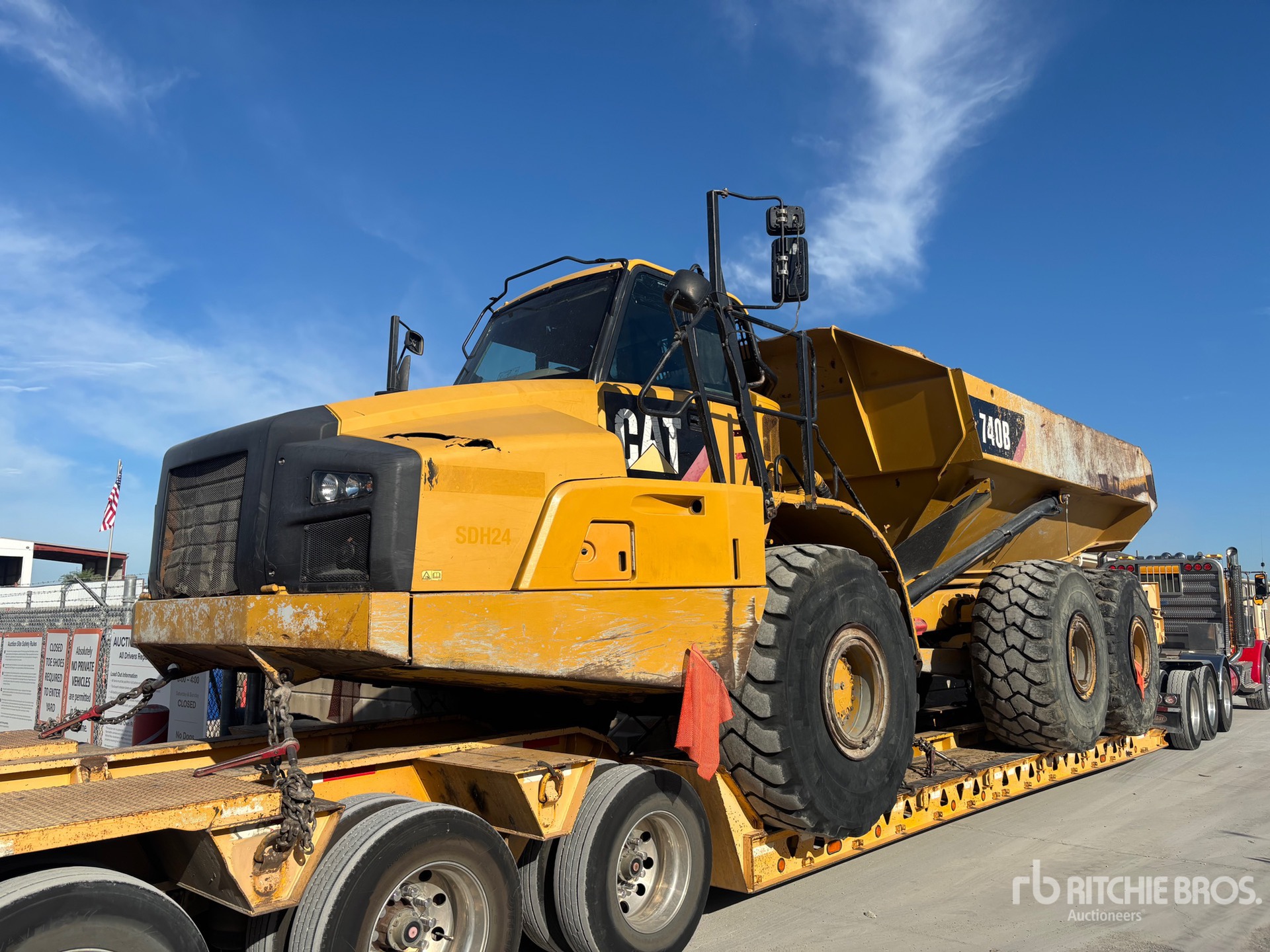 2011 Caterpillar 740B