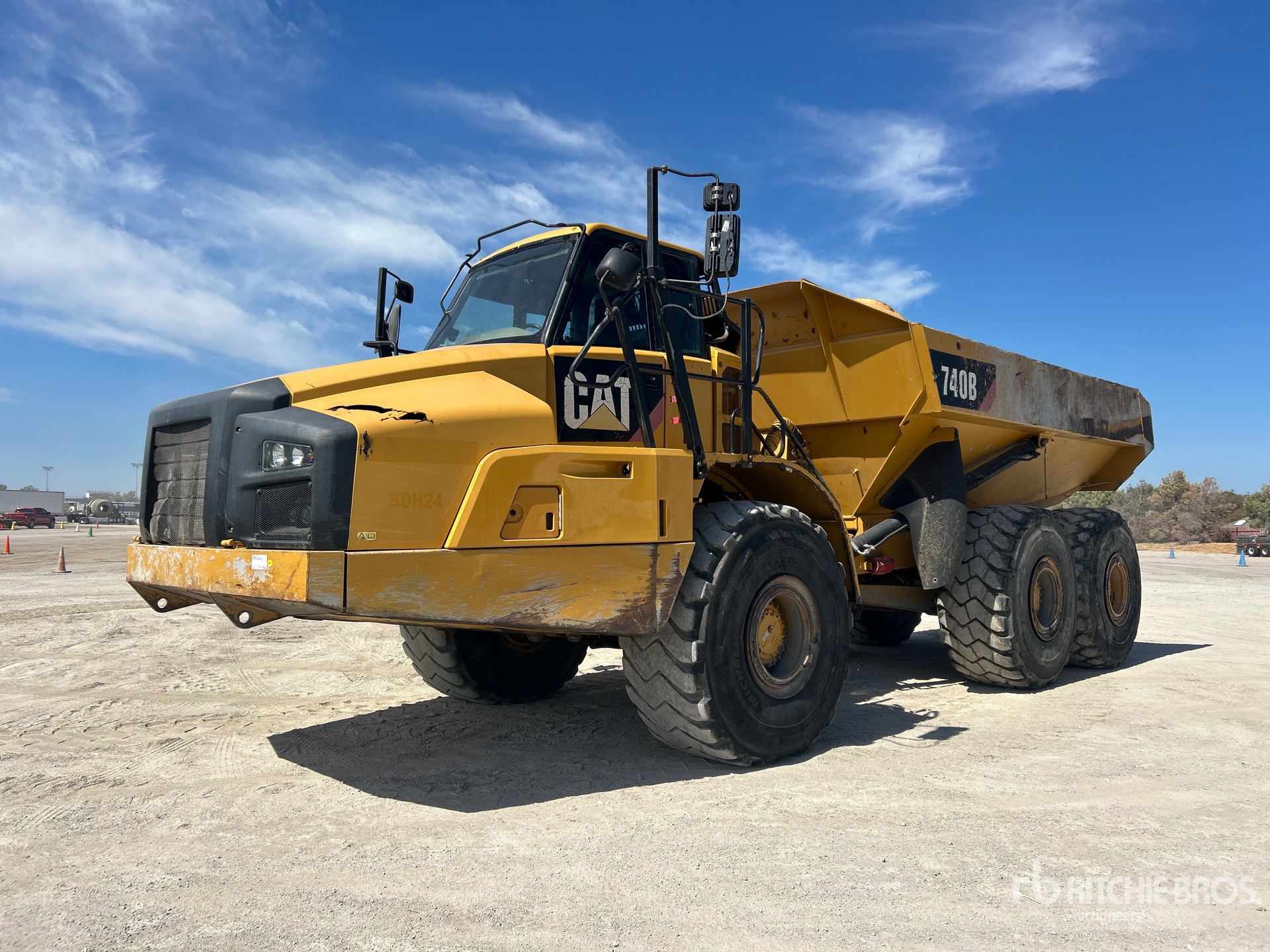 2011 Caterpillar 740B
