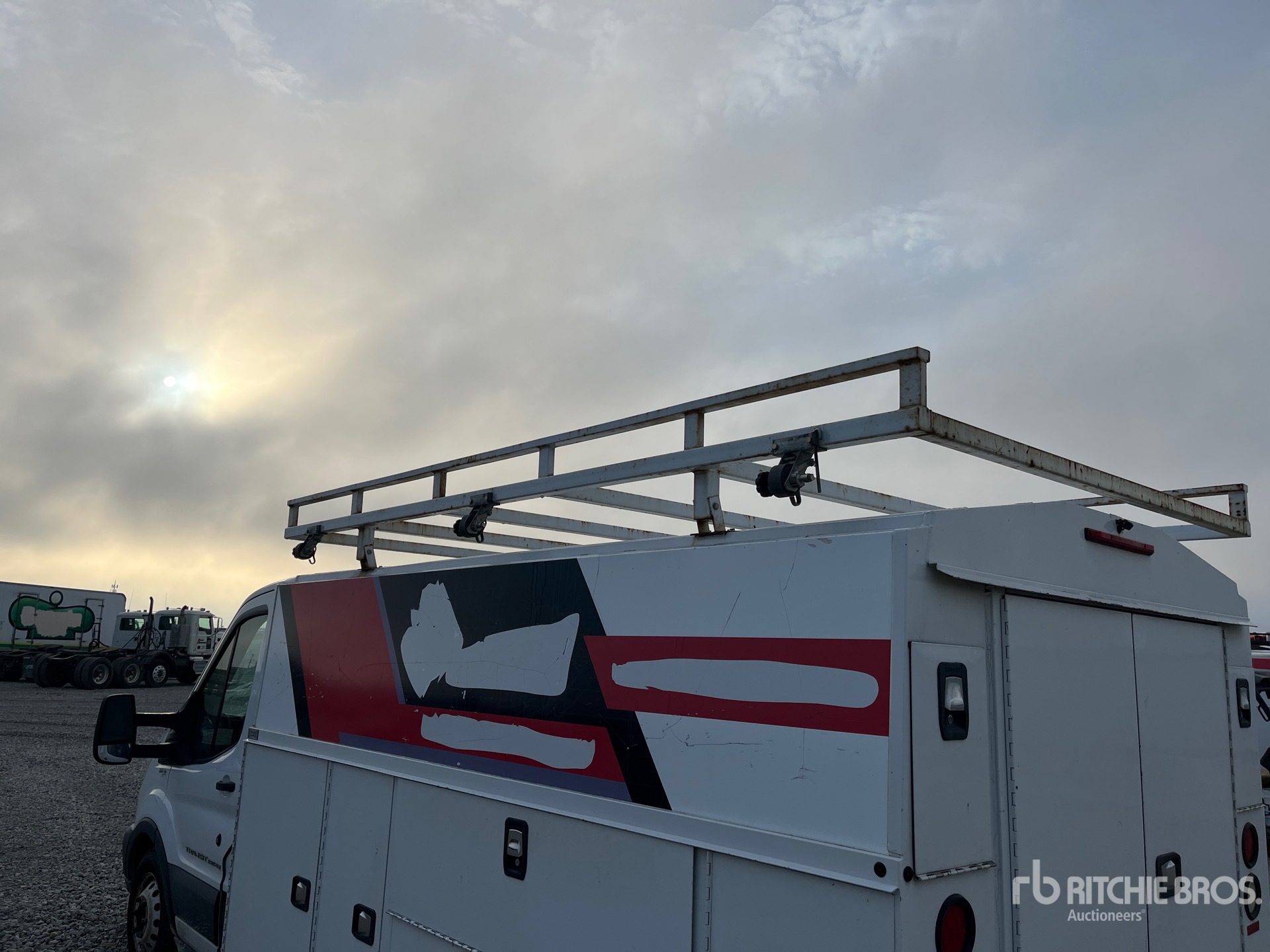 2015 Ford TRANSIT 350