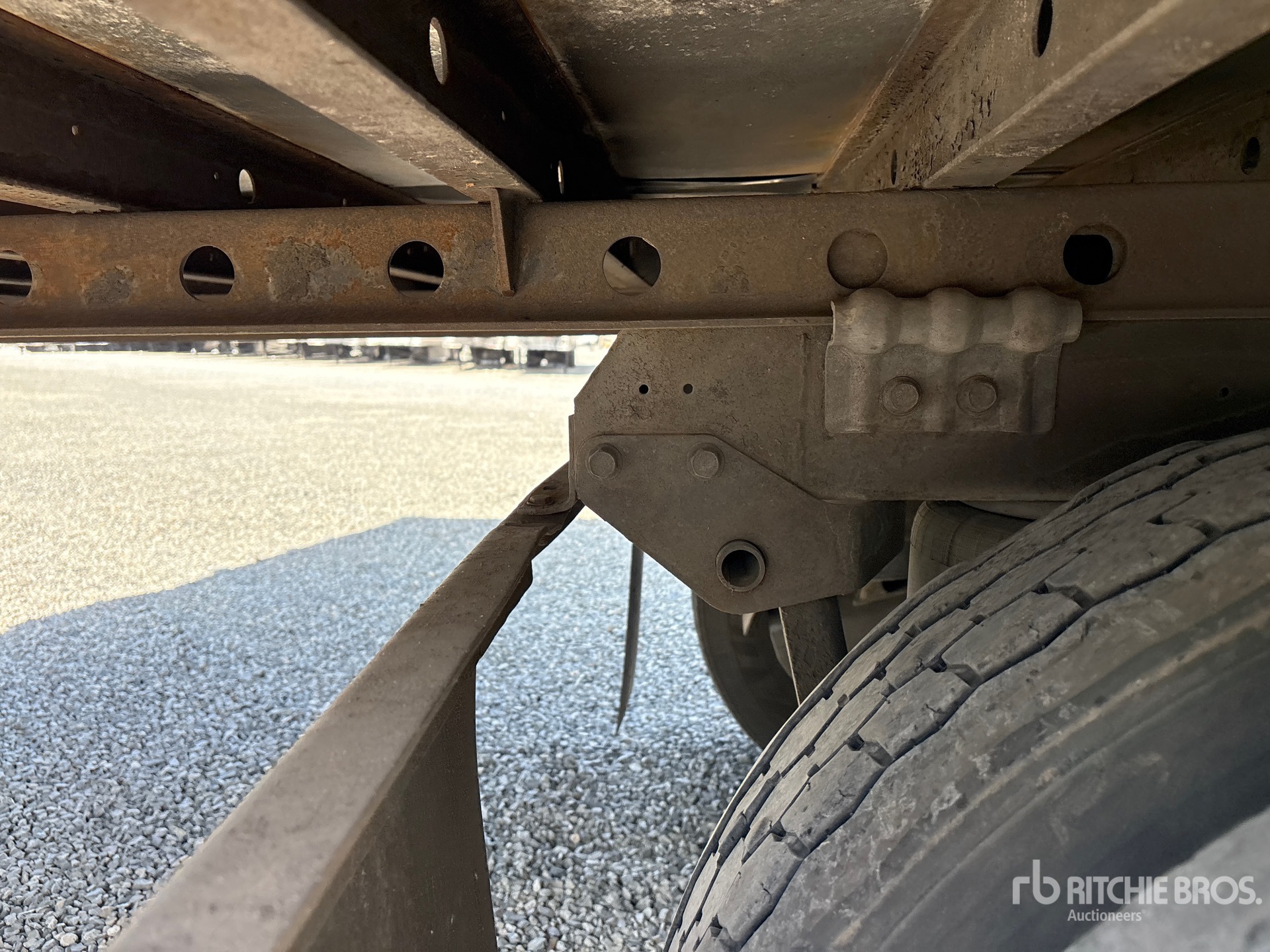 2016 Utility VS2RA
