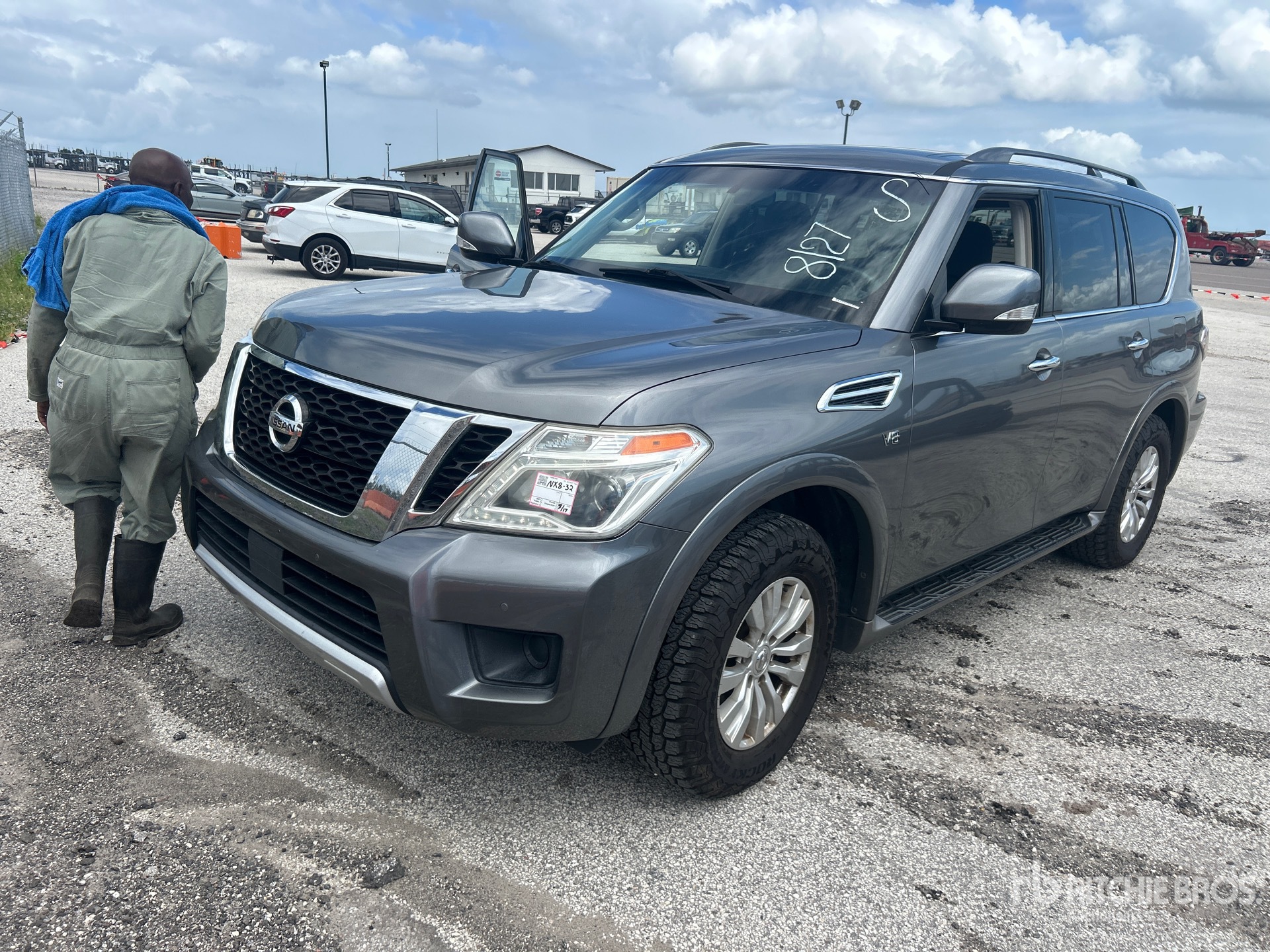 2017 Nissan ARMADA