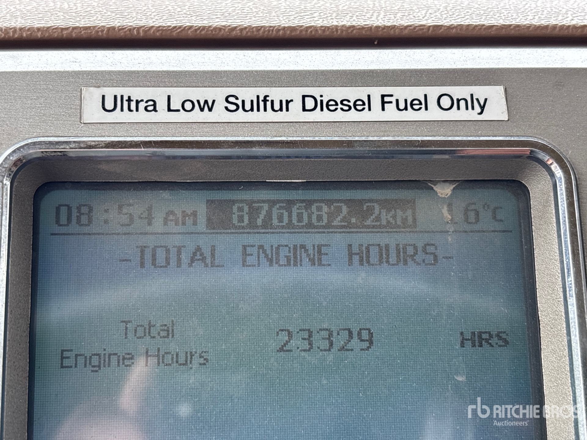 2015 Mack GU813