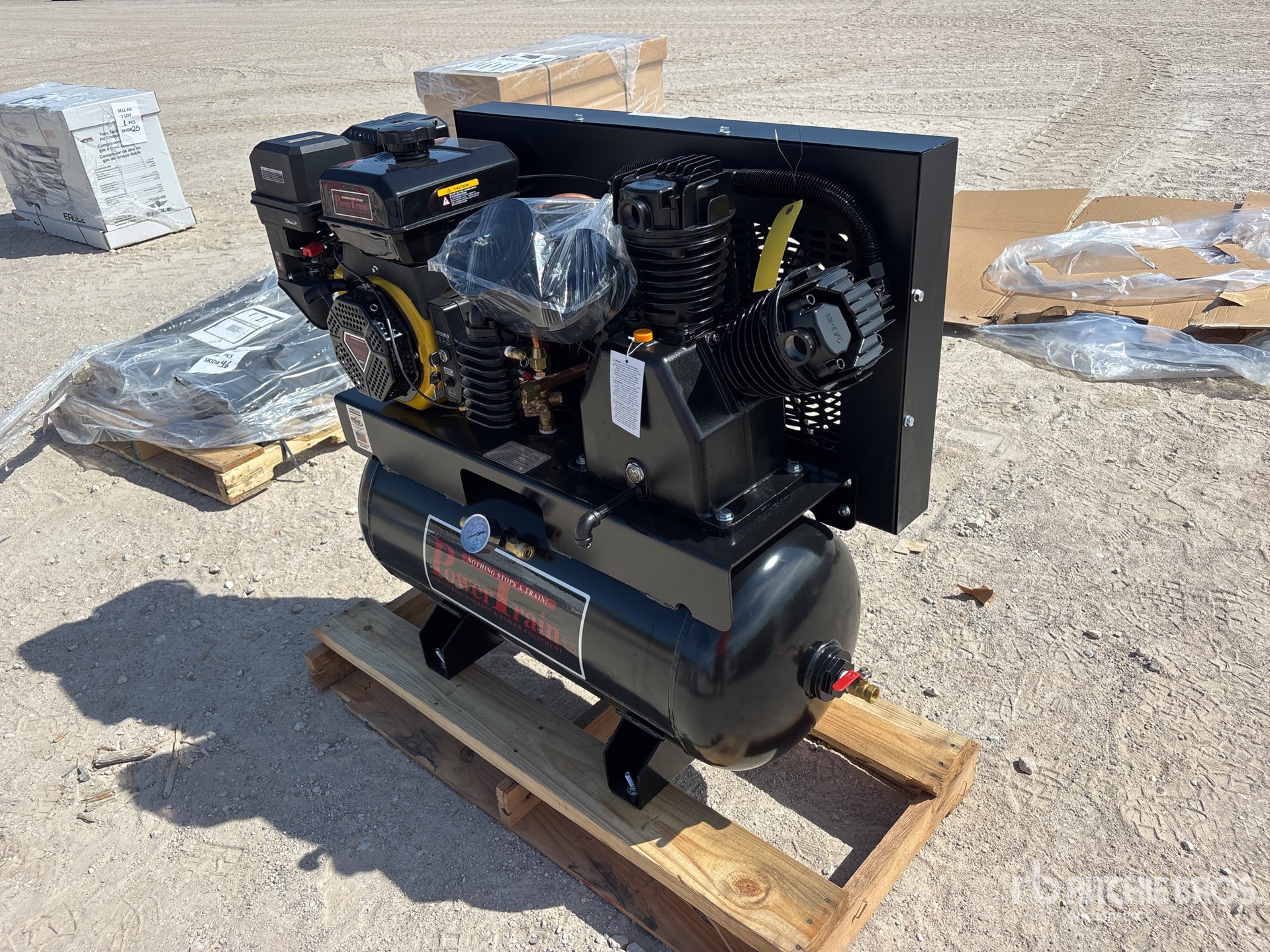 Photo of Powertrain 14 hp 30 gal Truck Mount