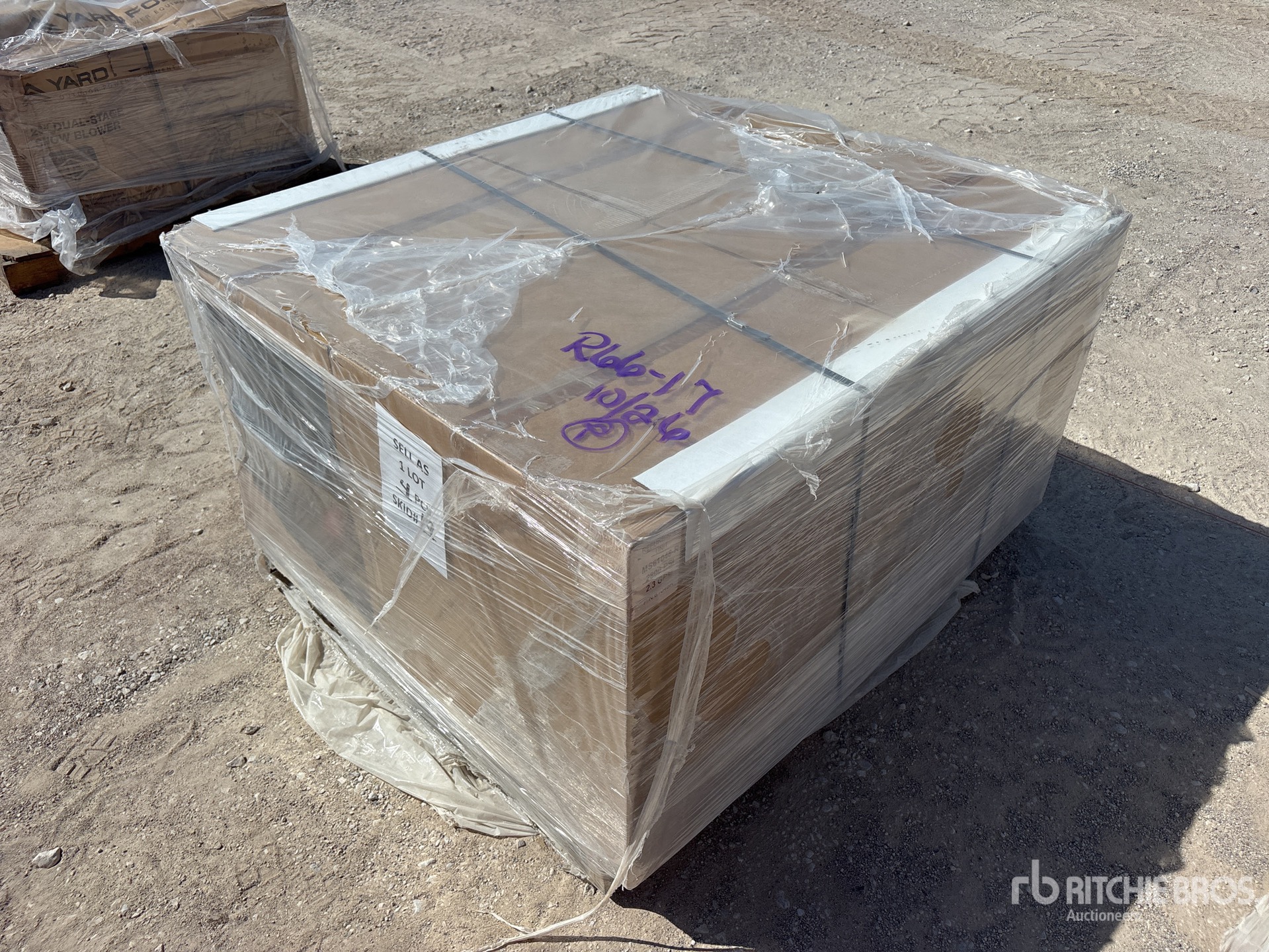 Photo of Briggs And Stratton Quantity of (4) 2800 psi