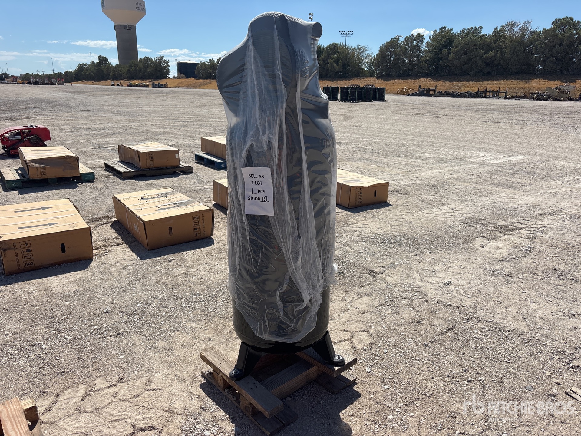 Husky ELECTRIC 60 GAL SHOP