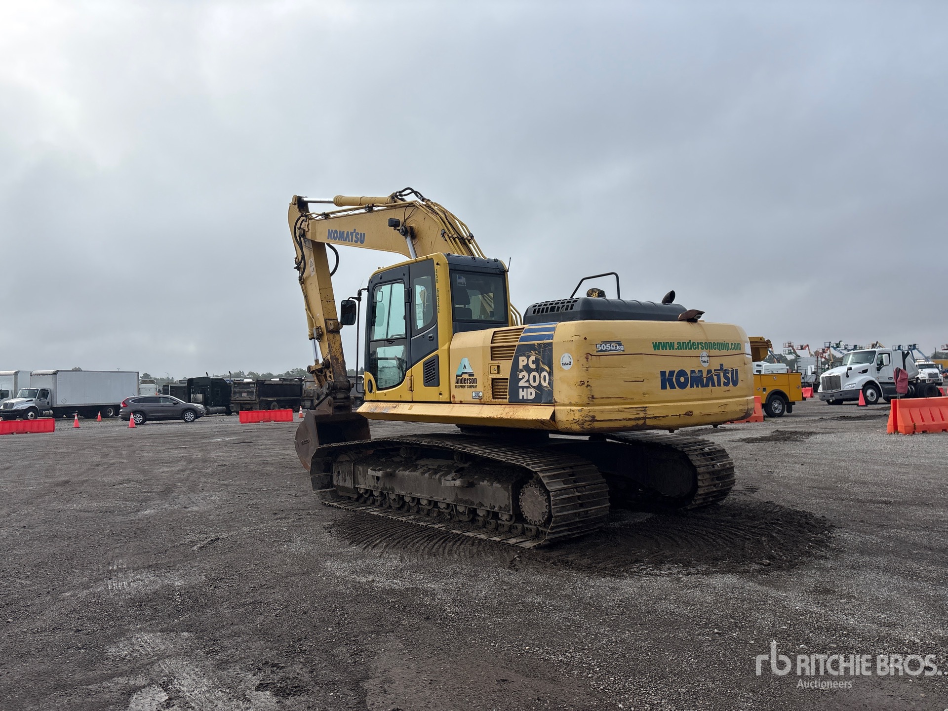 2011 Komatsu PC200-8