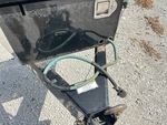 Chasis with Funcionalidad del receptáculo eléctrico