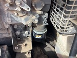 Engine with Oil Leaks