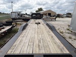 Trailer Chassis with Deck/ Floor Condition