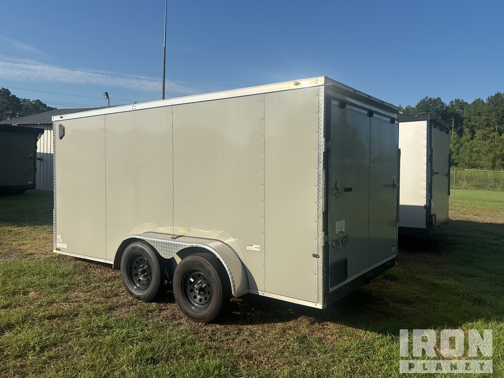 General Appearance with Bild, Ecke hinten links