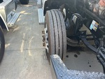 Underbody with Right Steer Tire