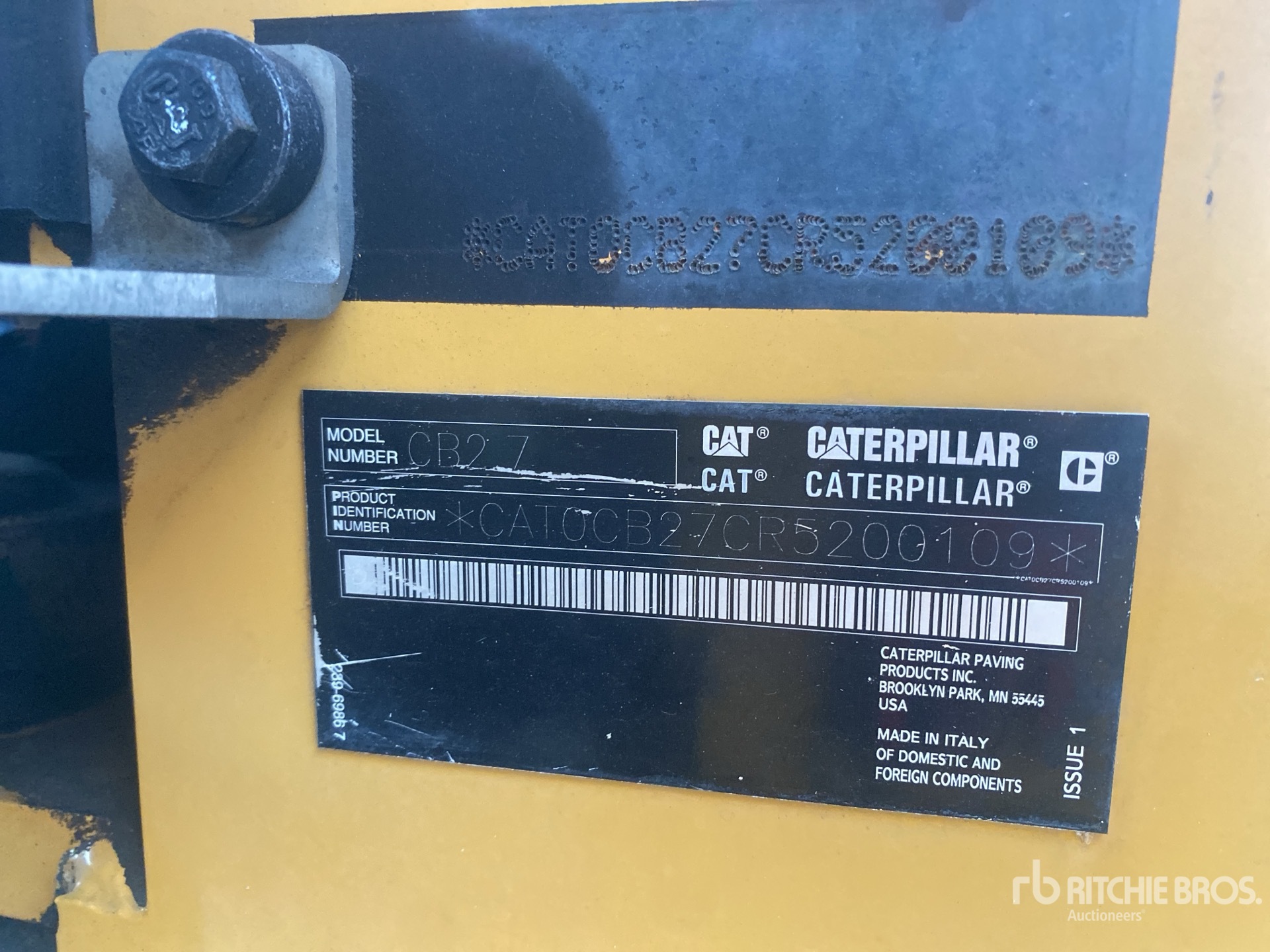 2017 Caterpillar CB2.7