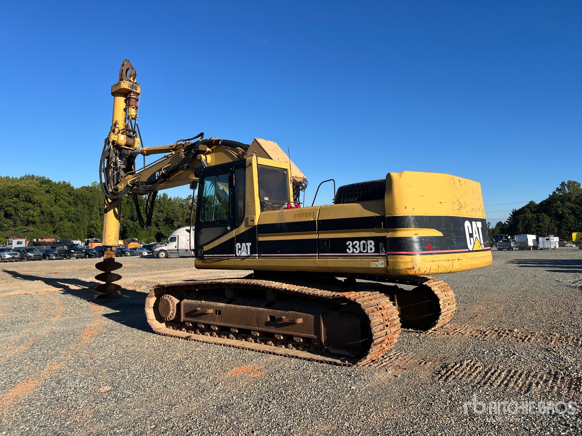 1997 Caterpillar 330B L