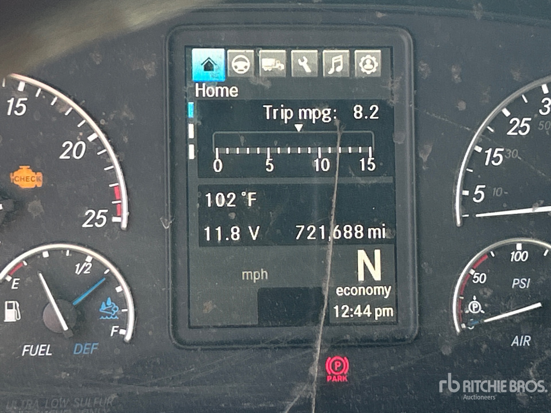 2020 Freightliner CASCADIA 126