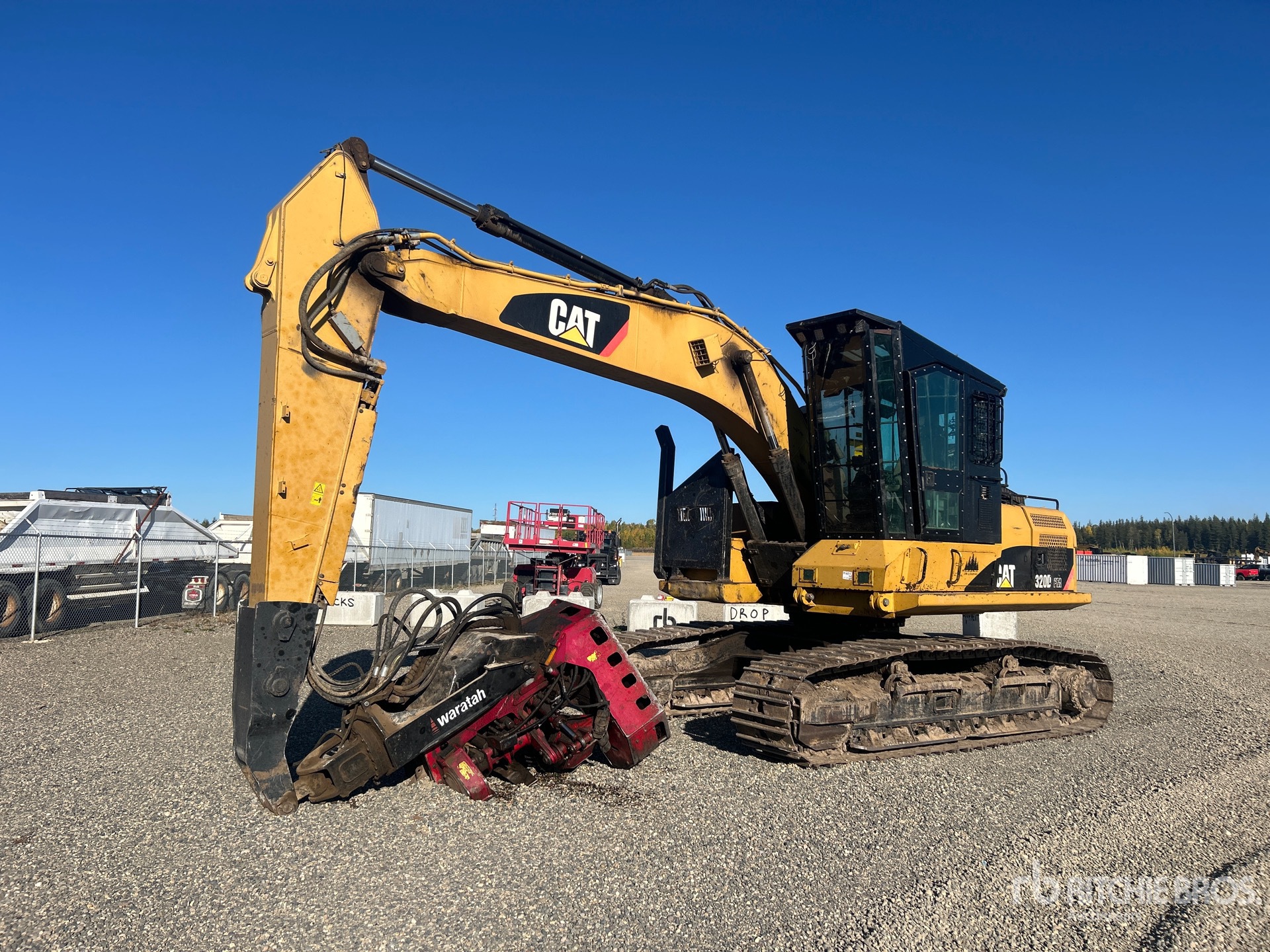 2010 John Deere 320D