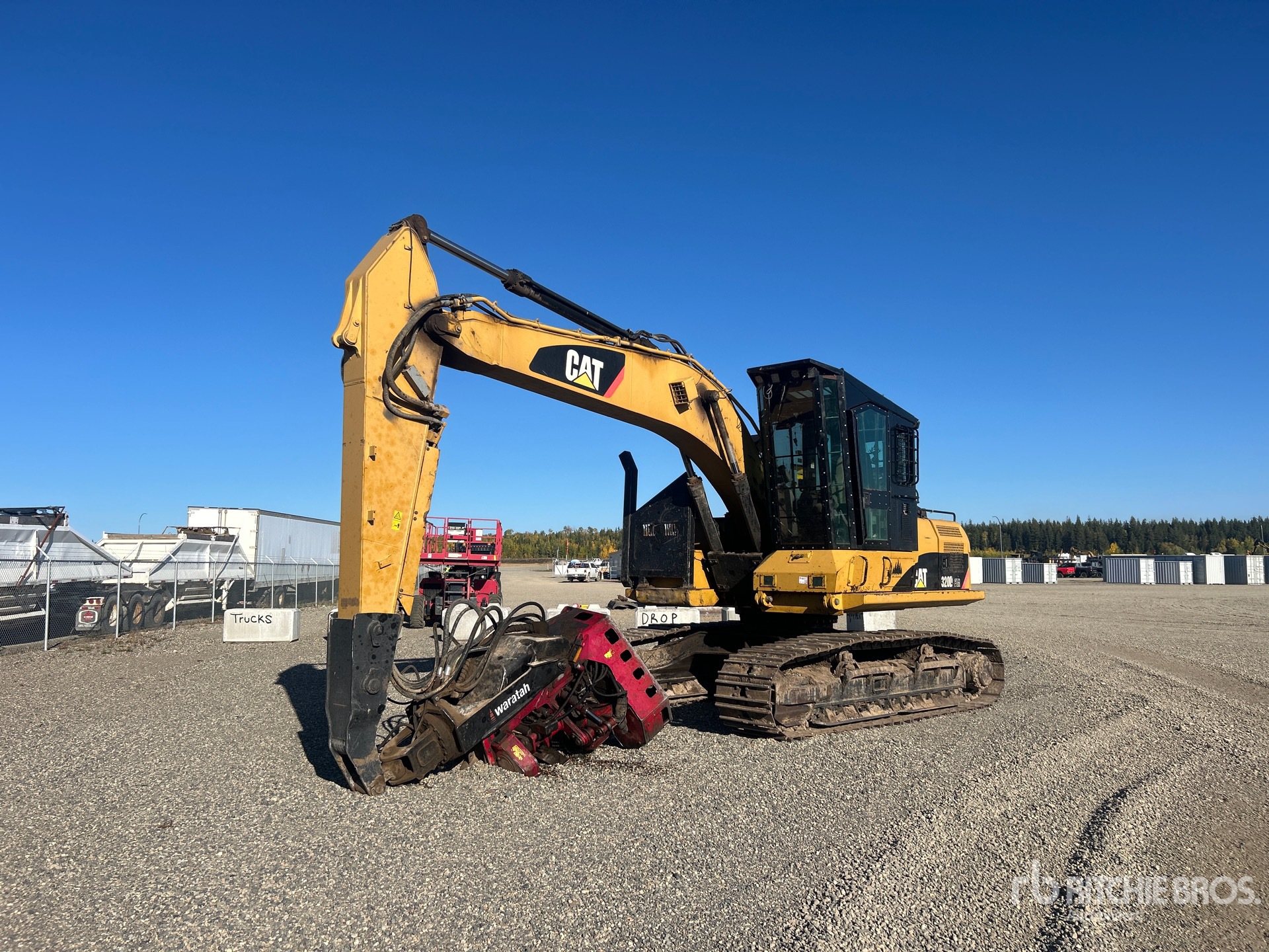 2010 John Deere 320D