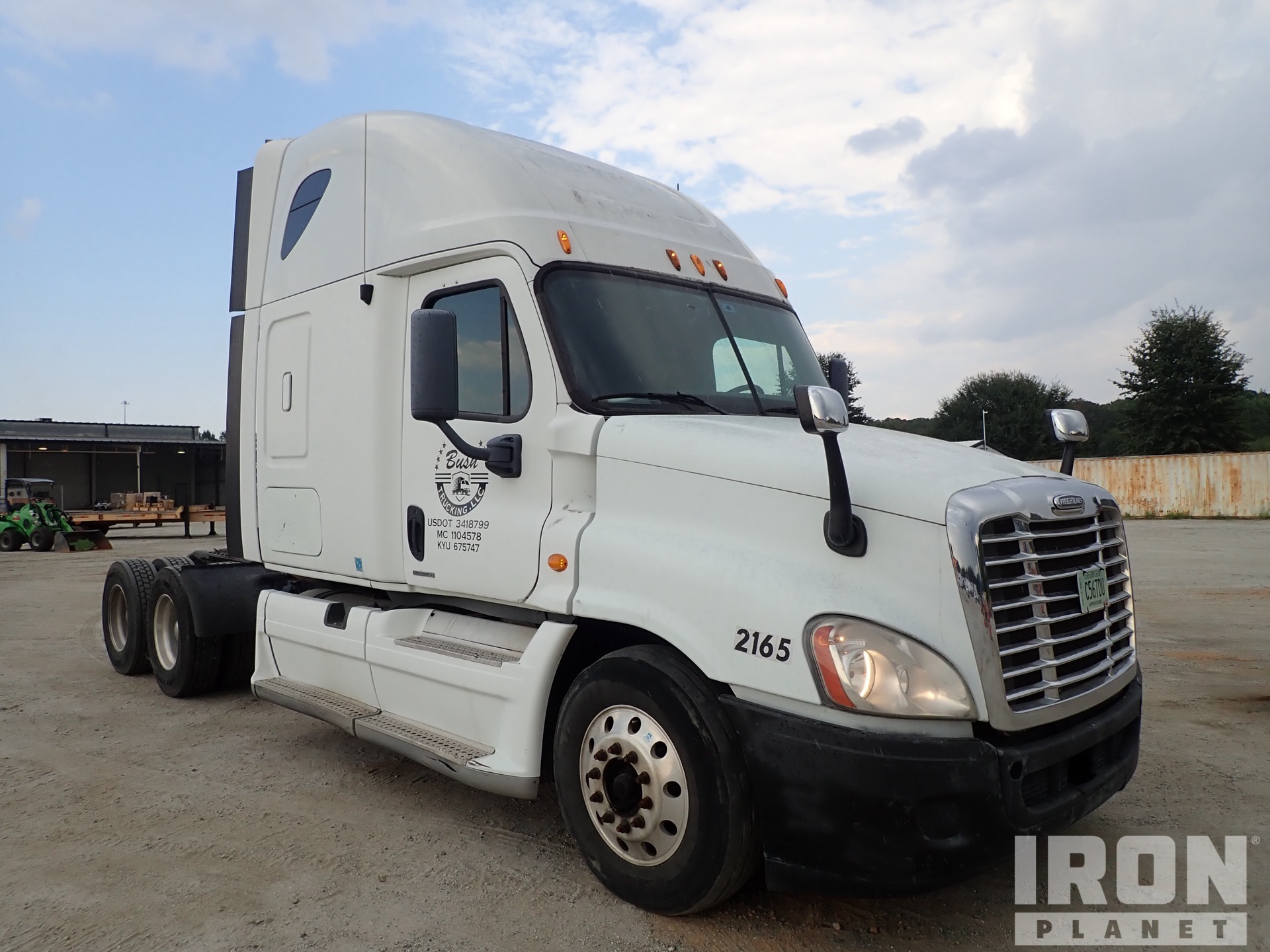 2011 Freightliner CASCADIA 125