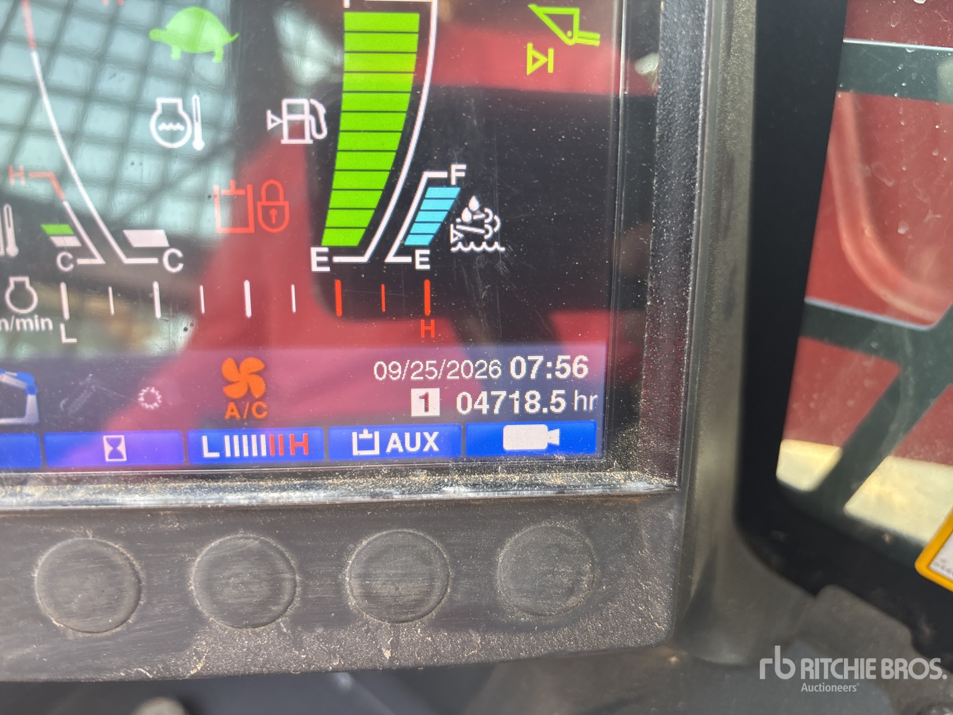 2022 Takeuchi TL12V2