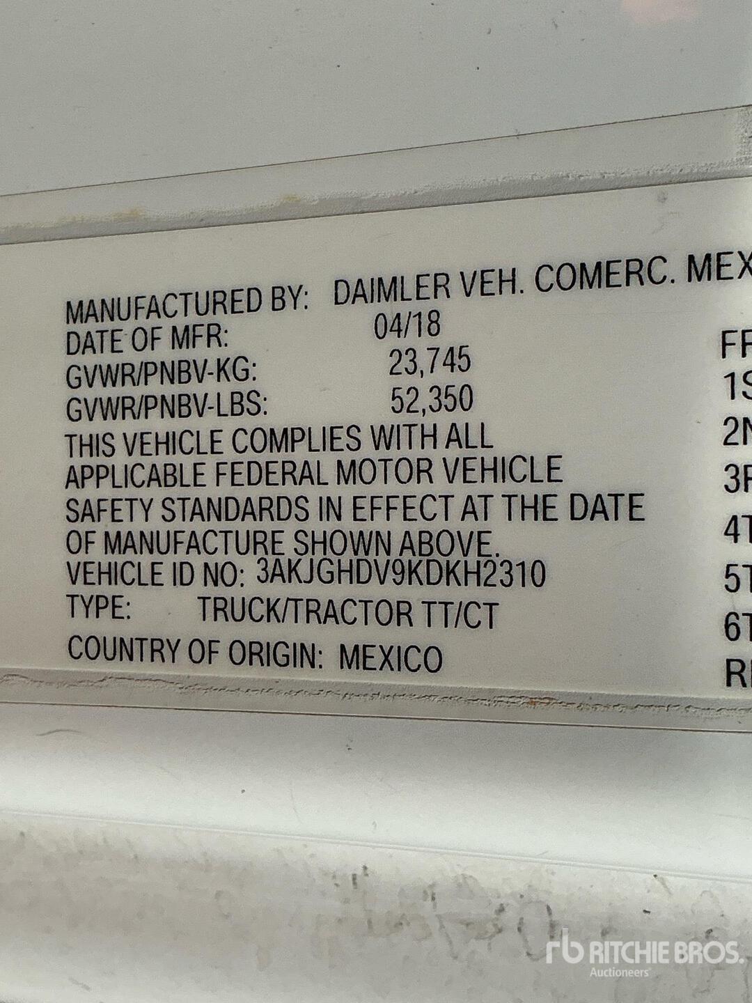 2019 Freightliner CASCADIA 113