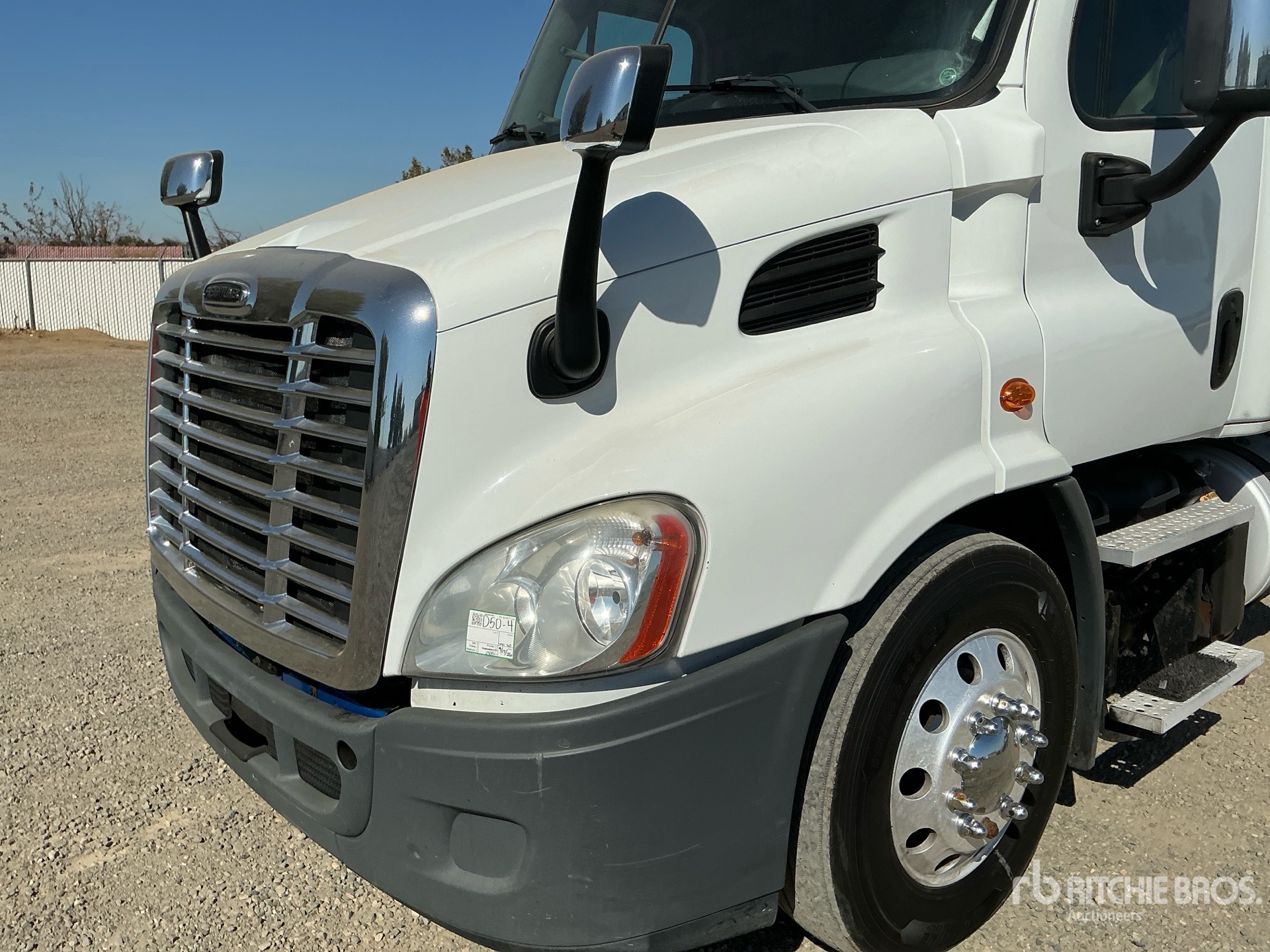 2019 Freightliner CASCADIA 113