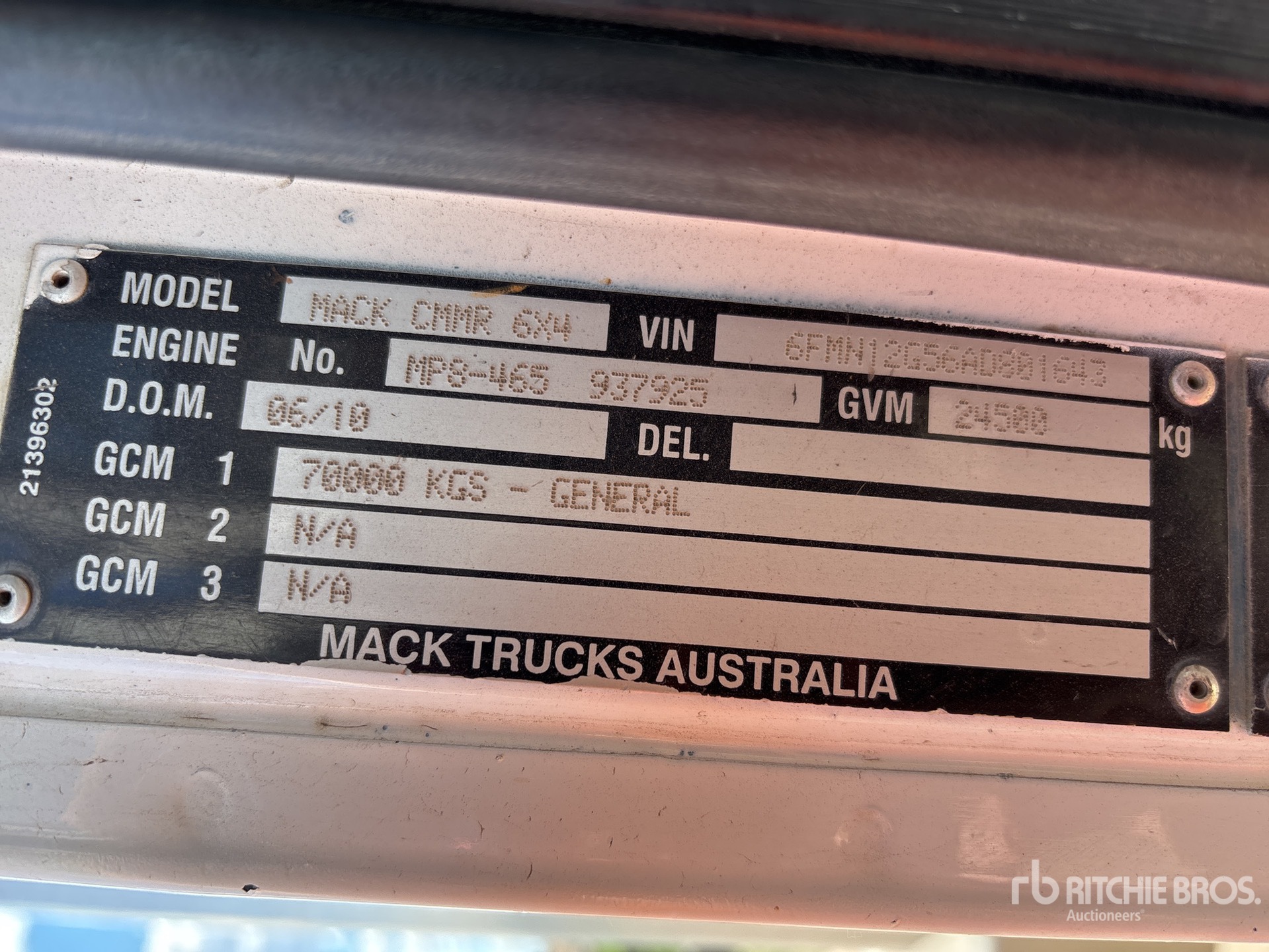 2010 Mack CMMR GRANITE