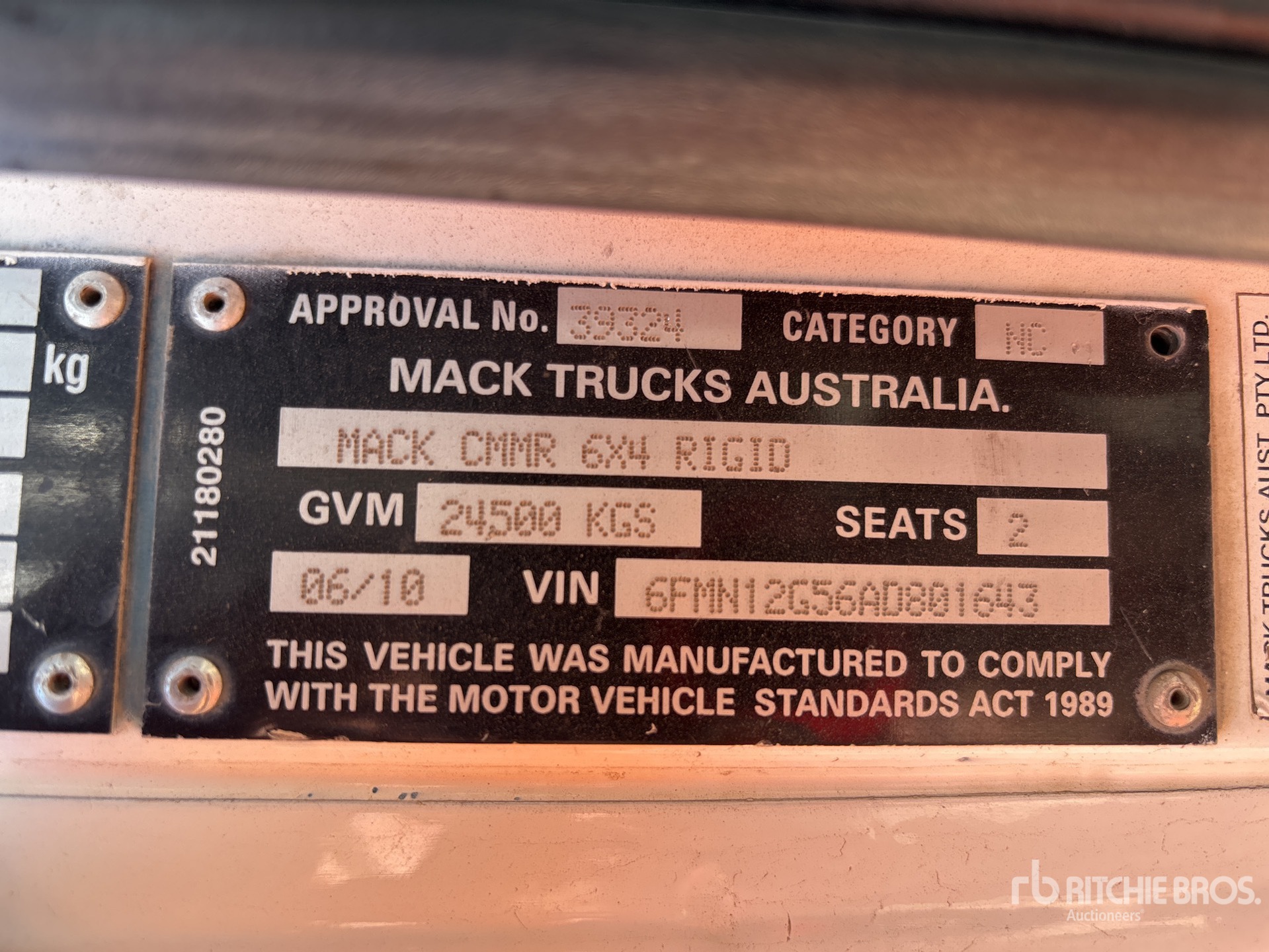 2010 Mack CMMR GRANITE